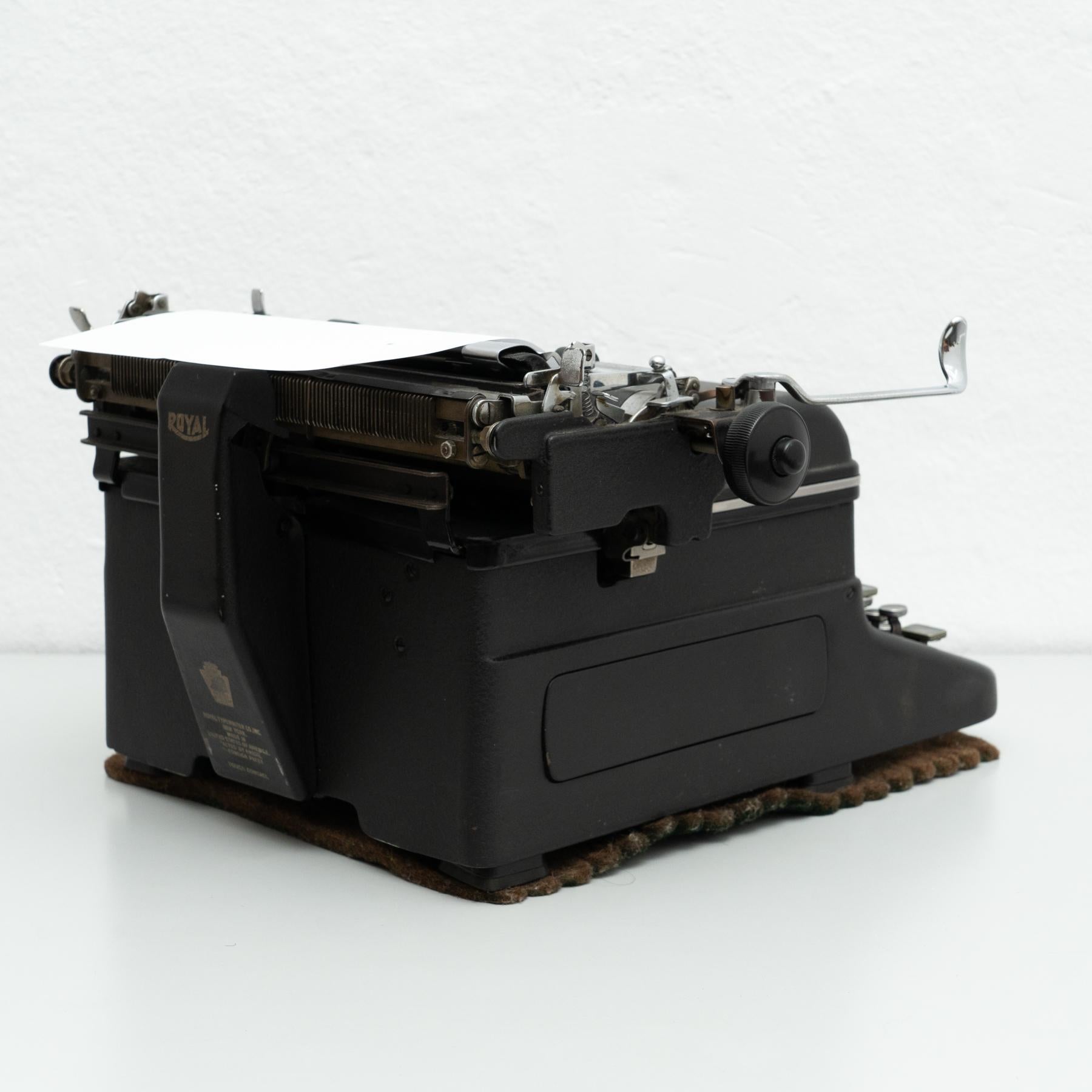 old royal typewriter