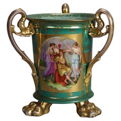 Ancien vase portrait autrichien de la famille royale de Vienne, peint à la main, sur pied, vers 1900