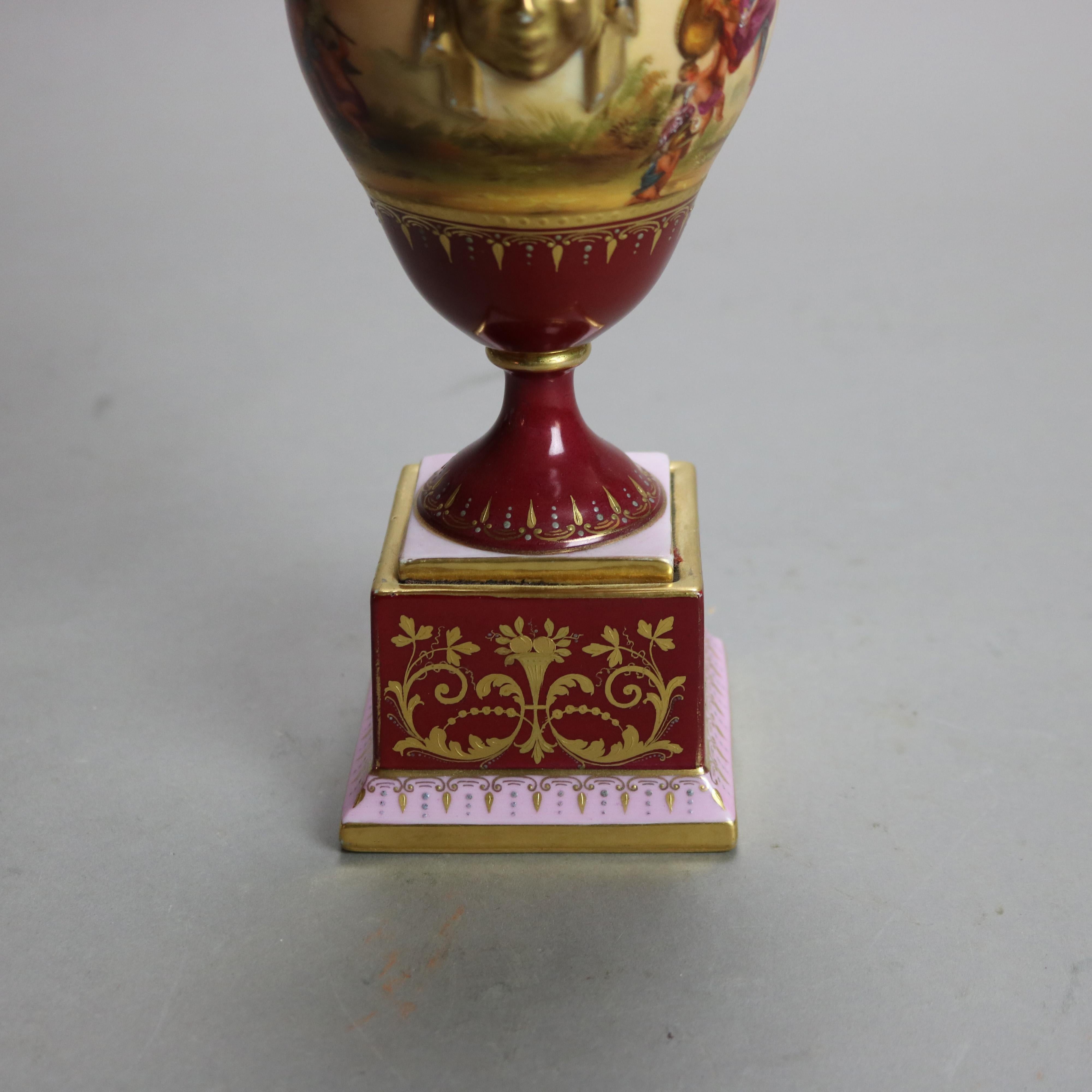 Antigua urna de porcelana pintada a mano y dorada Royal Vienna Porcelain C1890 Porcelana