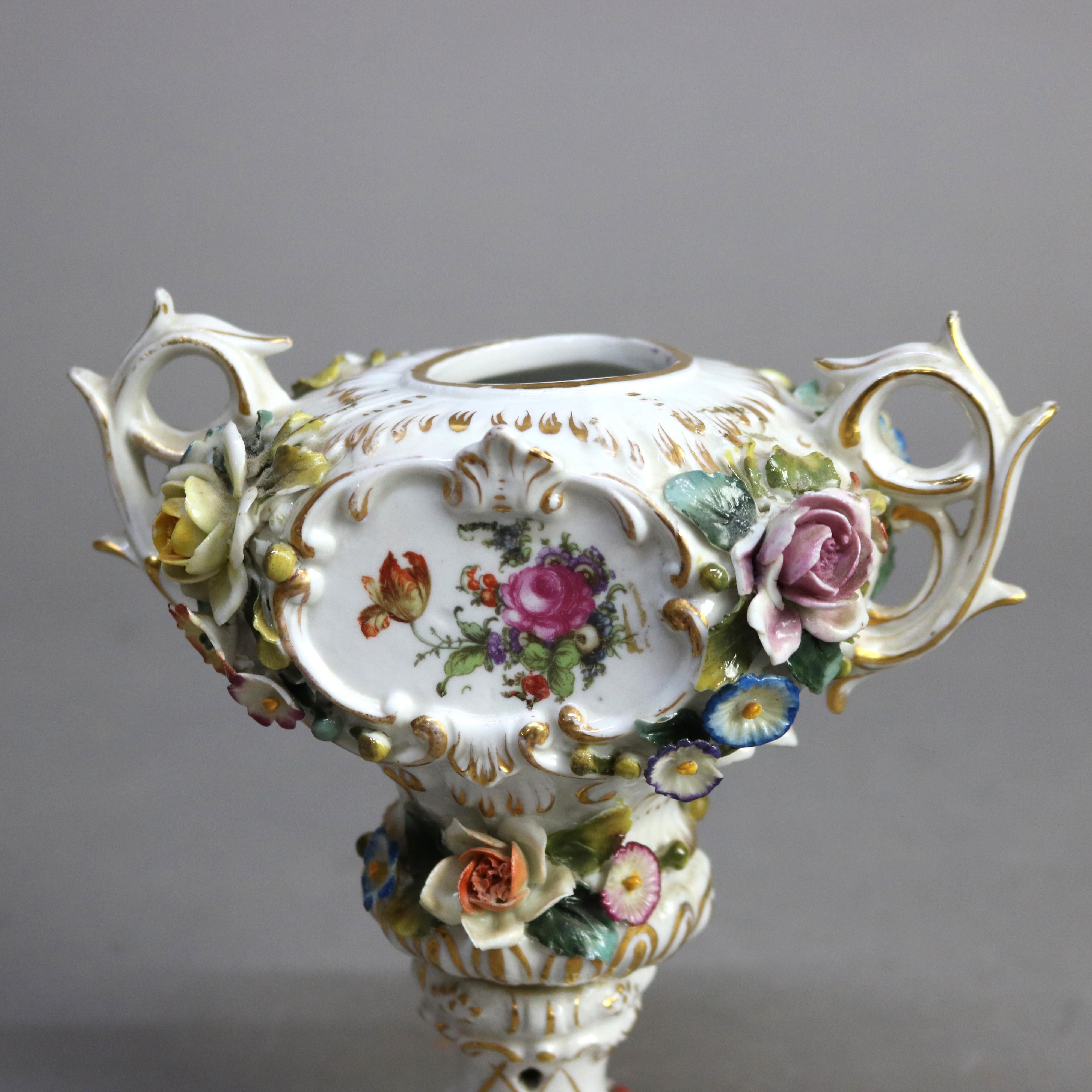 Antica Urna Royal Vienna Porcelain dipinta a mano e dorata C1890 1