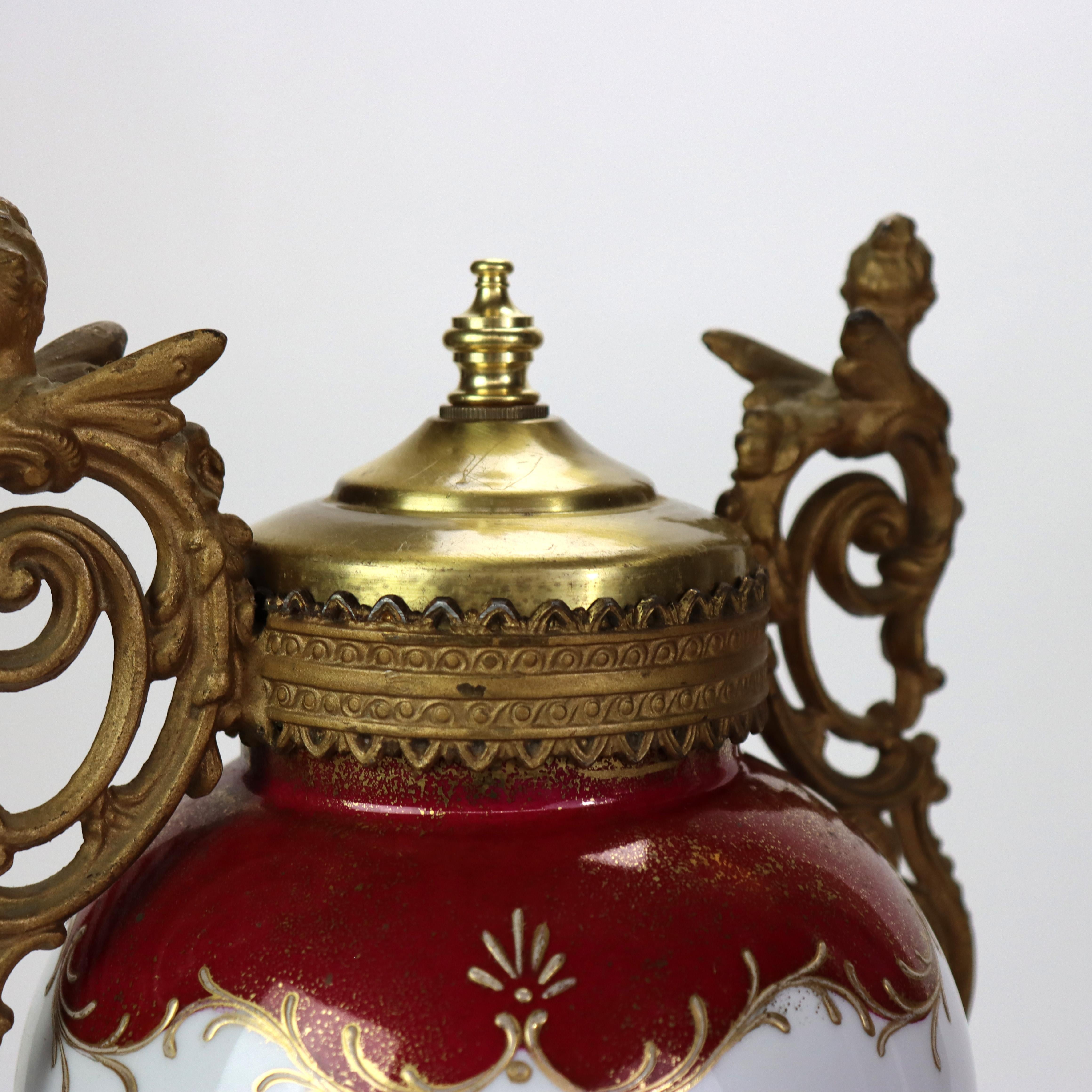 Antike Royal Vienna Schule vergoldet dekoriert Porzellan Portrait Urne C1900 im Angebot 1