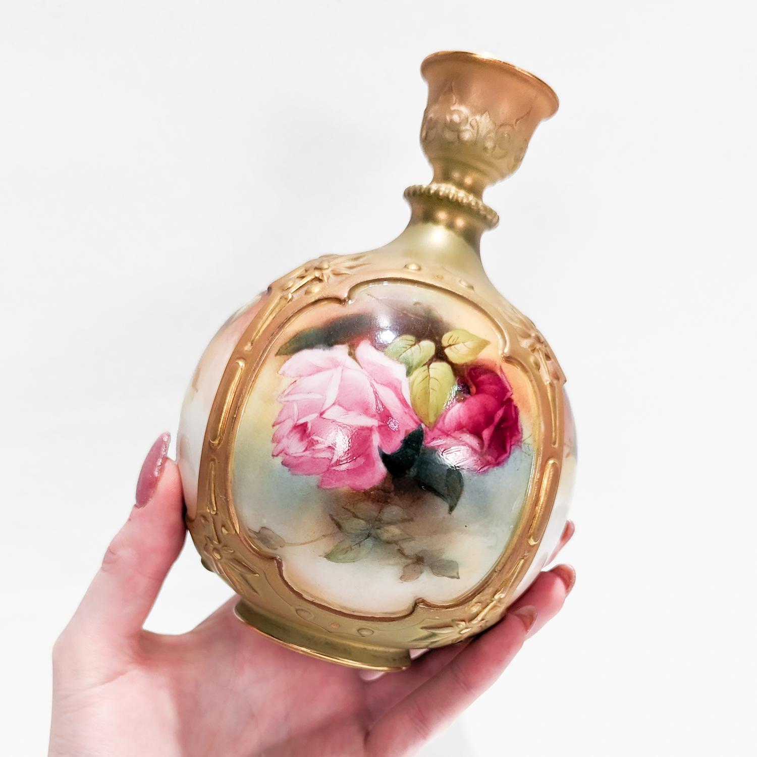Antique Royal Worcester Blush Porcelain Hadley Design Bud Vase with Roses F126/H For Sale 8