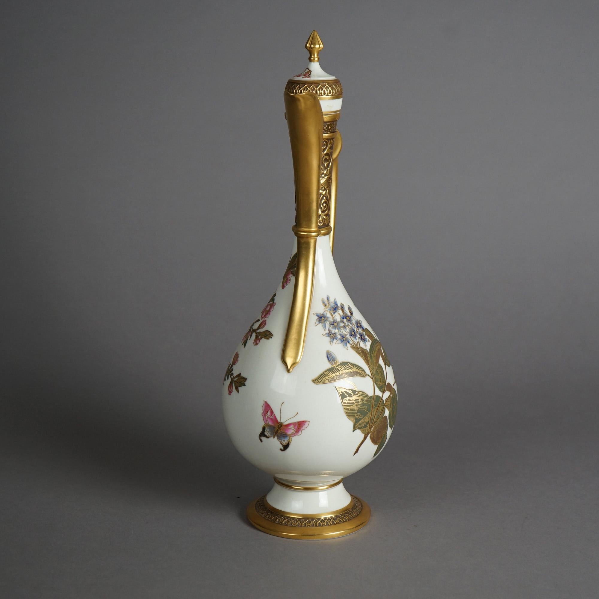 Ancienne aiguière en porcelaine de style néo-égyptien Royal Worcester peinte à la main et dorée, vers 1900 Bon état - En vente à Big Flats, NY