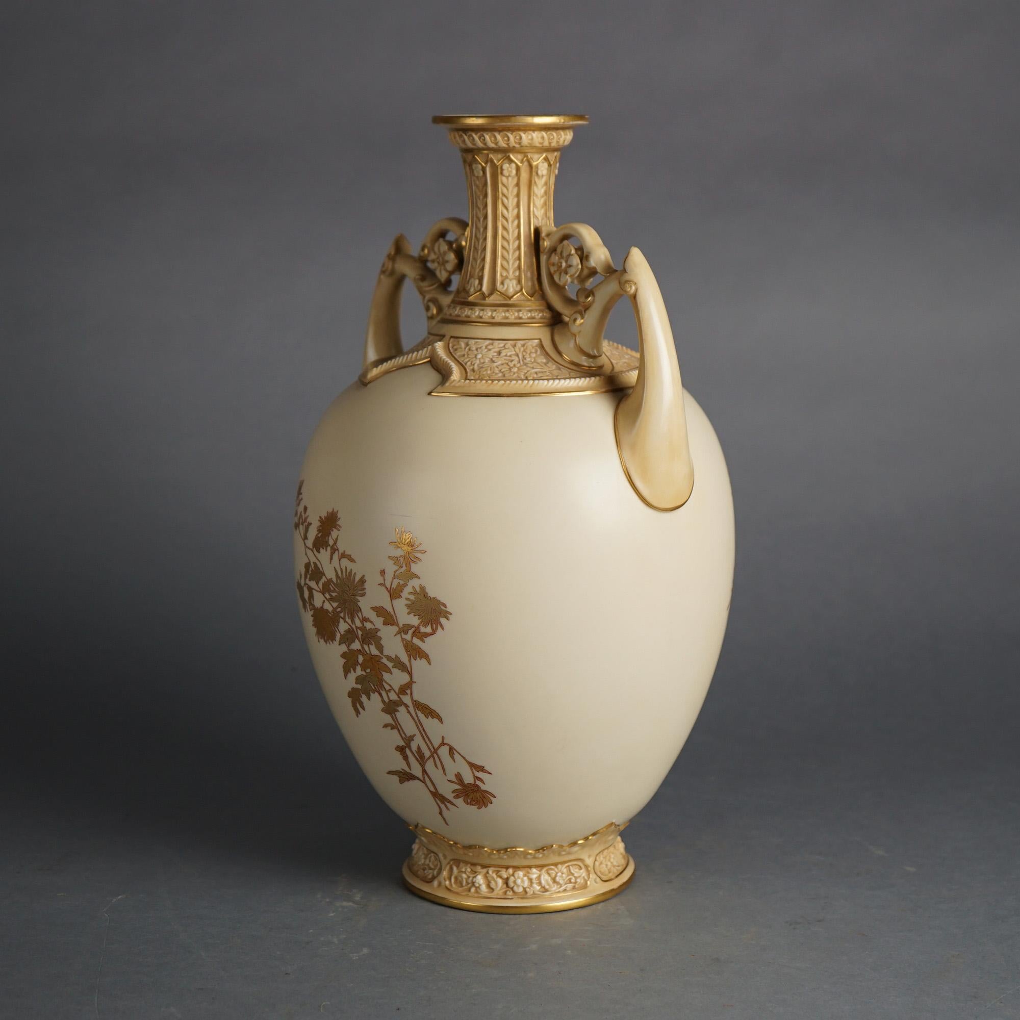 Vase ancien Royal Worcester peint et doré à la main à motifs floraux, vers 1890 en vente 5