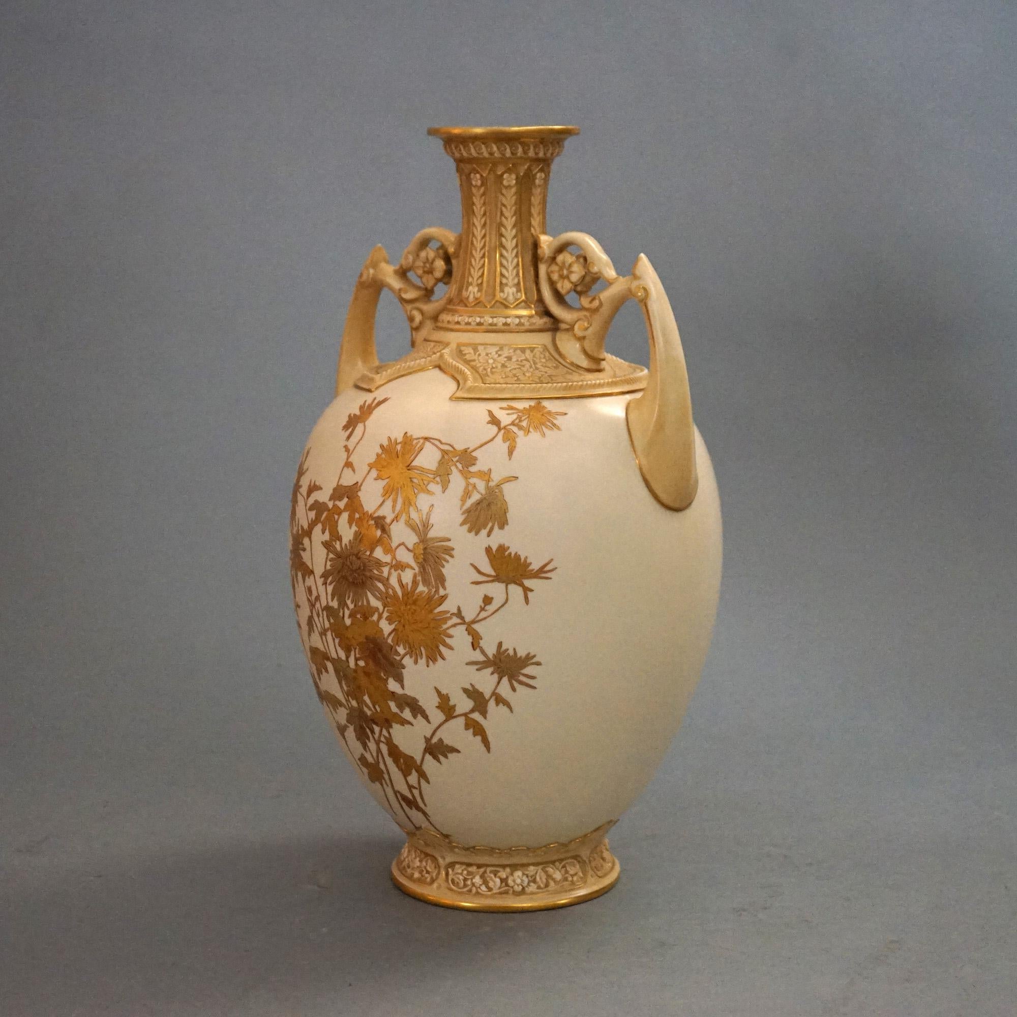 Vase ancien Royal Worcester peint et doré à la main à motifs floraux, vers 1890 en vente 7
