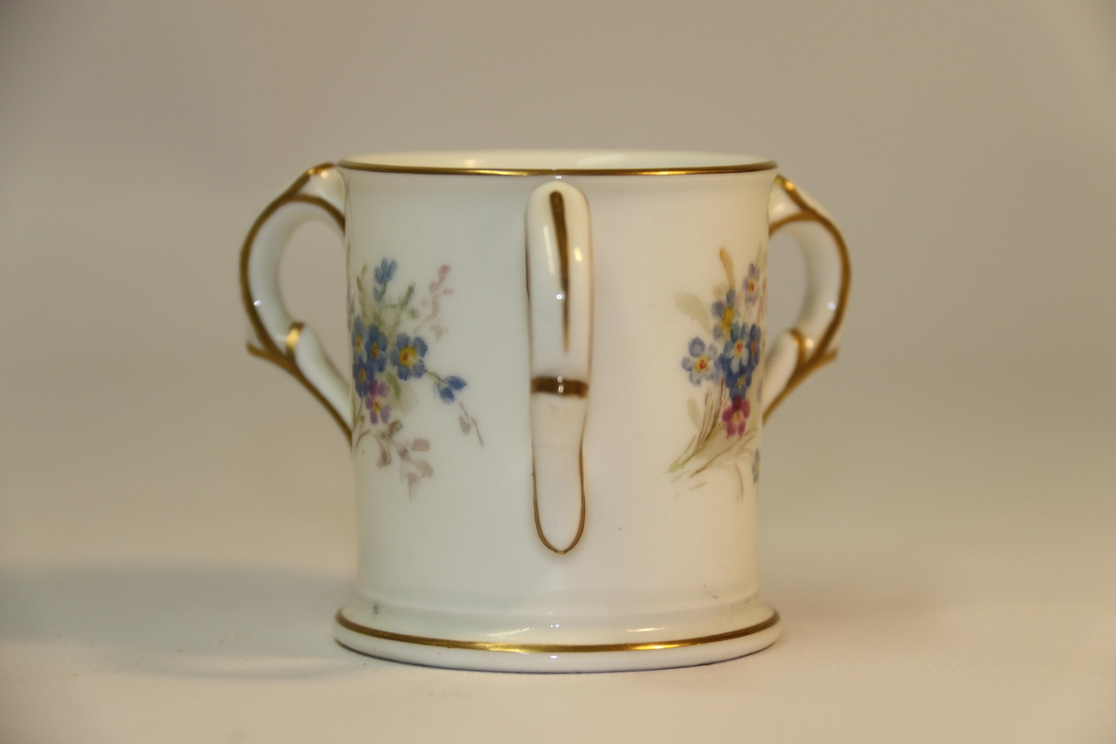 British Early 20th century Royal Worcester Porcelain Miniature Loving Cup, English, 1922 For Sale