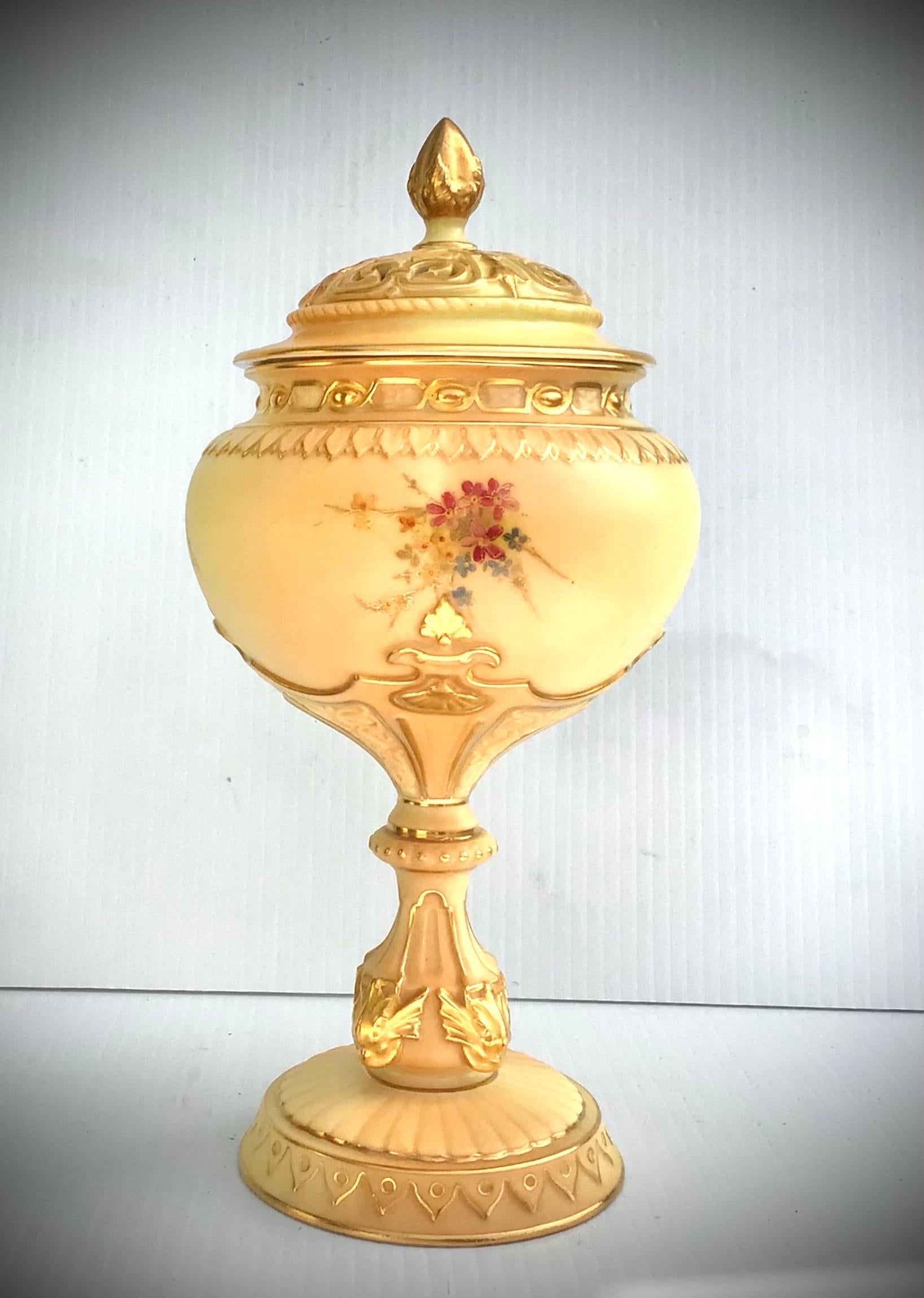 Ceramic Antique Royal Worcester Pot Pourri Vase For Sale