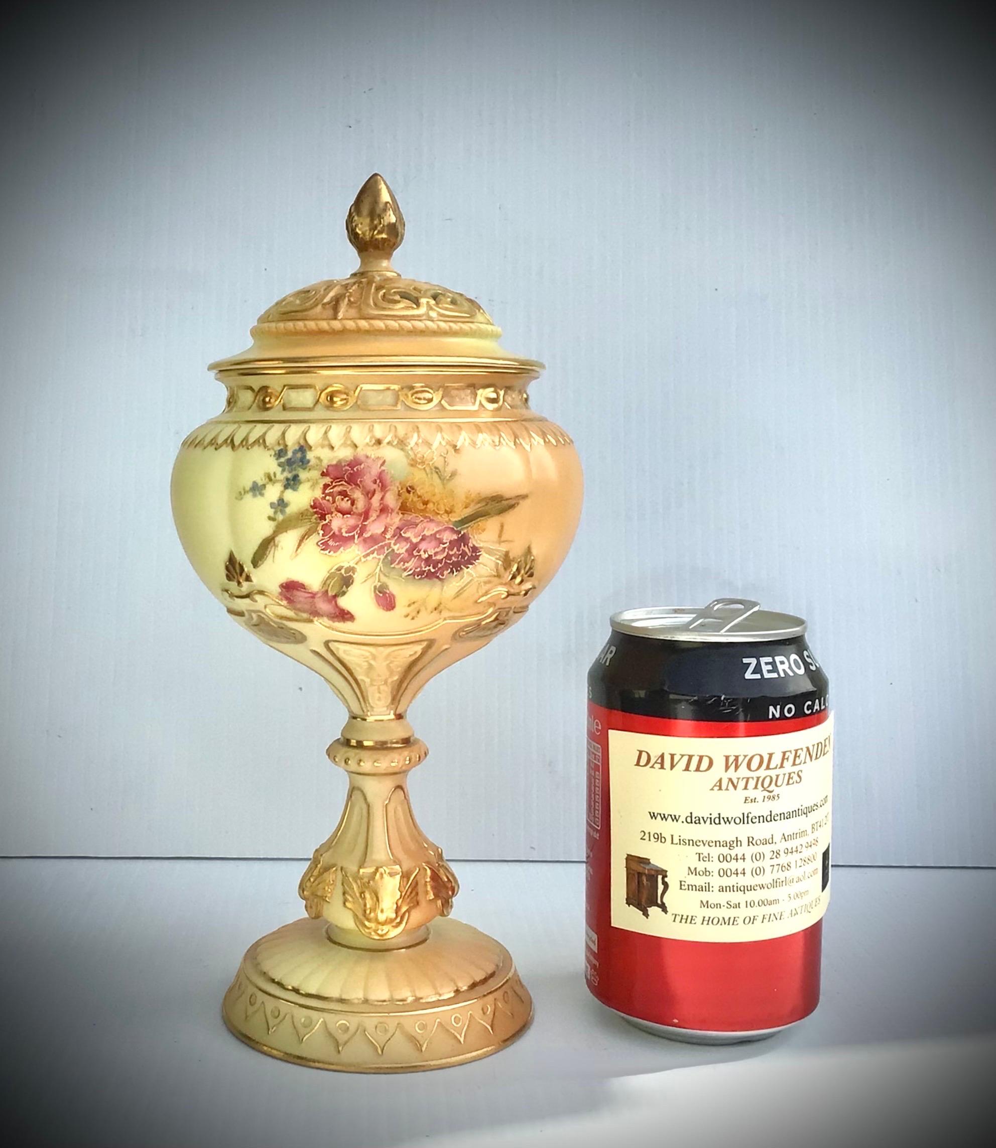 Antique Royal Worcester Pot Pourri Vase For Sale 2