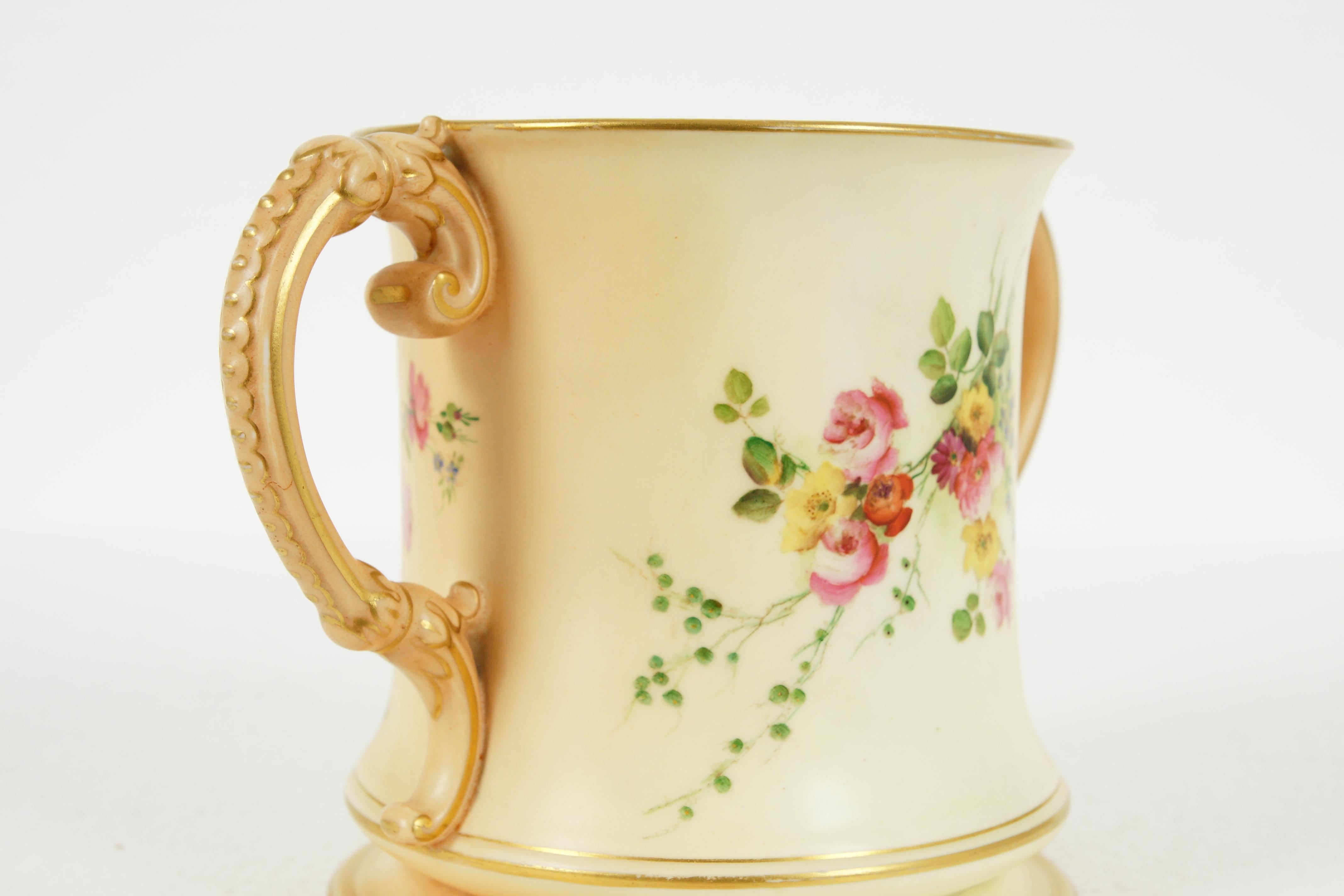 Antique Royal Worcester, Two Handled Vase, #5, B1987 In Good Condition In Vancouver, BC