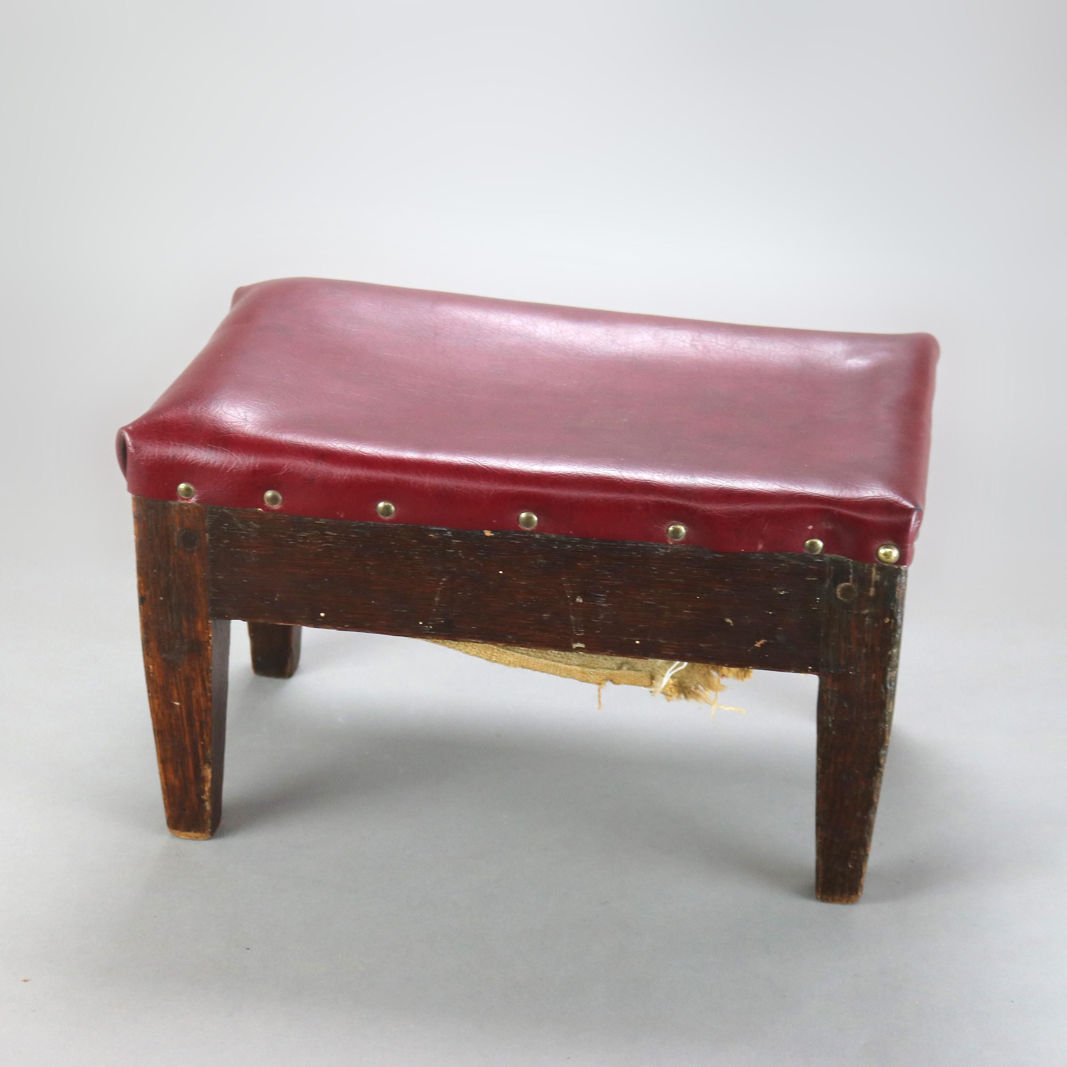 Antique Roycroft Arts & Crafts Mission Oak Foot Stool C1910

Measures- 10