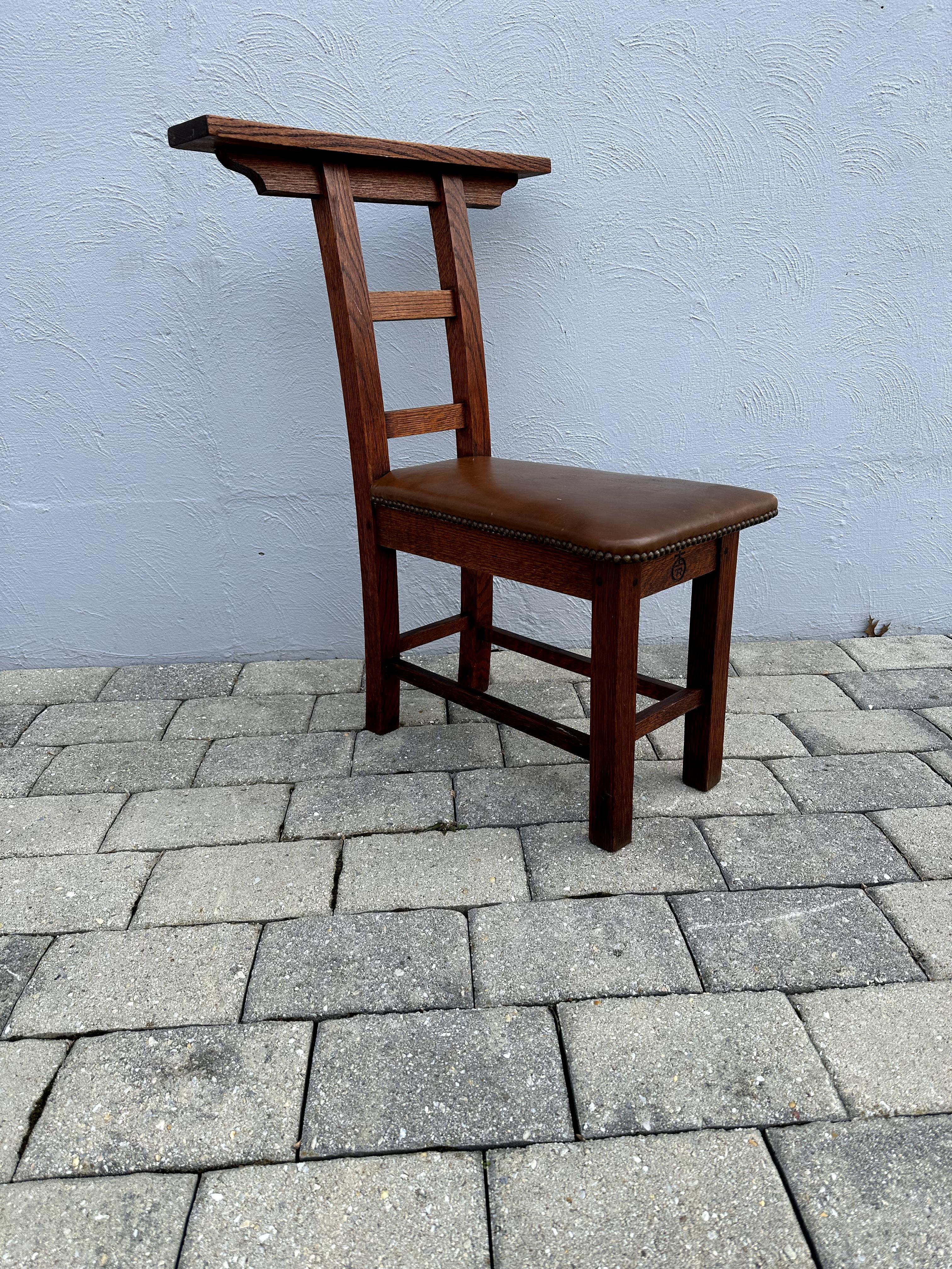 American Antique   ROYCROFT  Meditation Chair Stickley era w For Sale