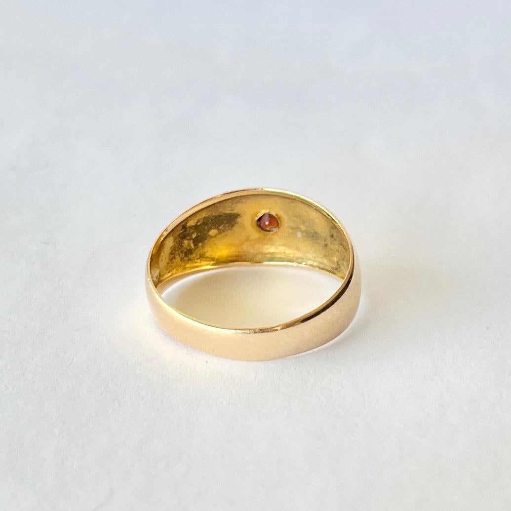 Antiker Rubin- und 18 Karat Gold Gypsy-Ring im Zustand „Gut“ in Chipping Campden, GB