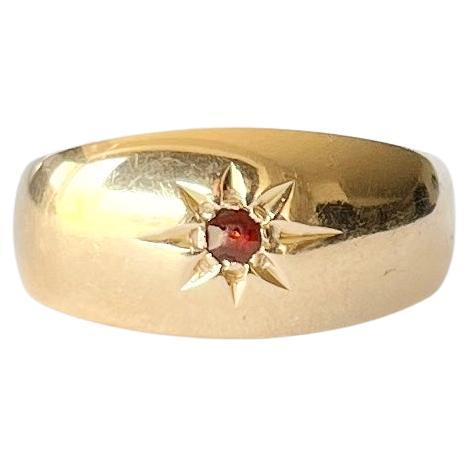 Antiker Rubin- und 18 Karat Gold Gypsy-Ring