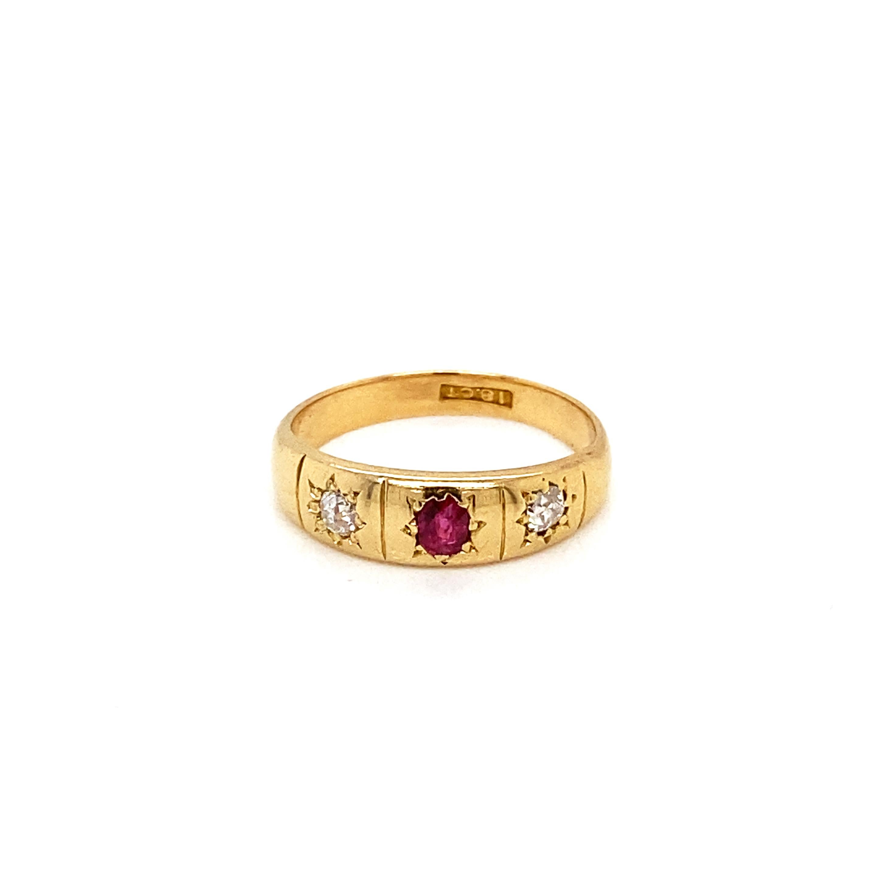 Designed specifically for the pinky finger, this gorgeous antique ring is both stylish and versatile.

The centrepiece of this lovely ring is a beautiful, vibrant red oval shaped ruby, weighing approximately 0.07ct, wonderfully flanked on either