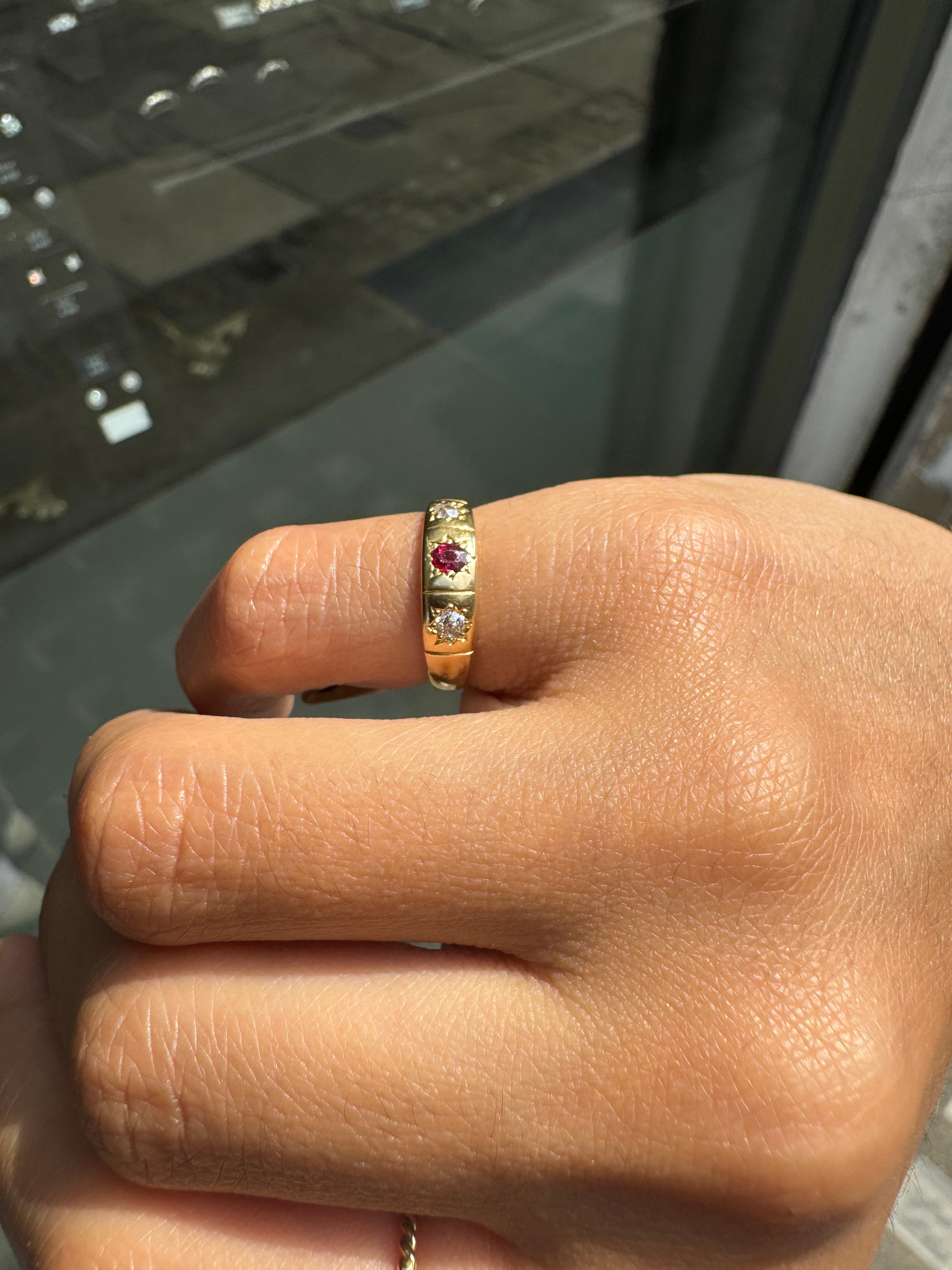 Antique Ruby and Diamond 18 Carat Yellow Gold Star Set Pinky Ring 1