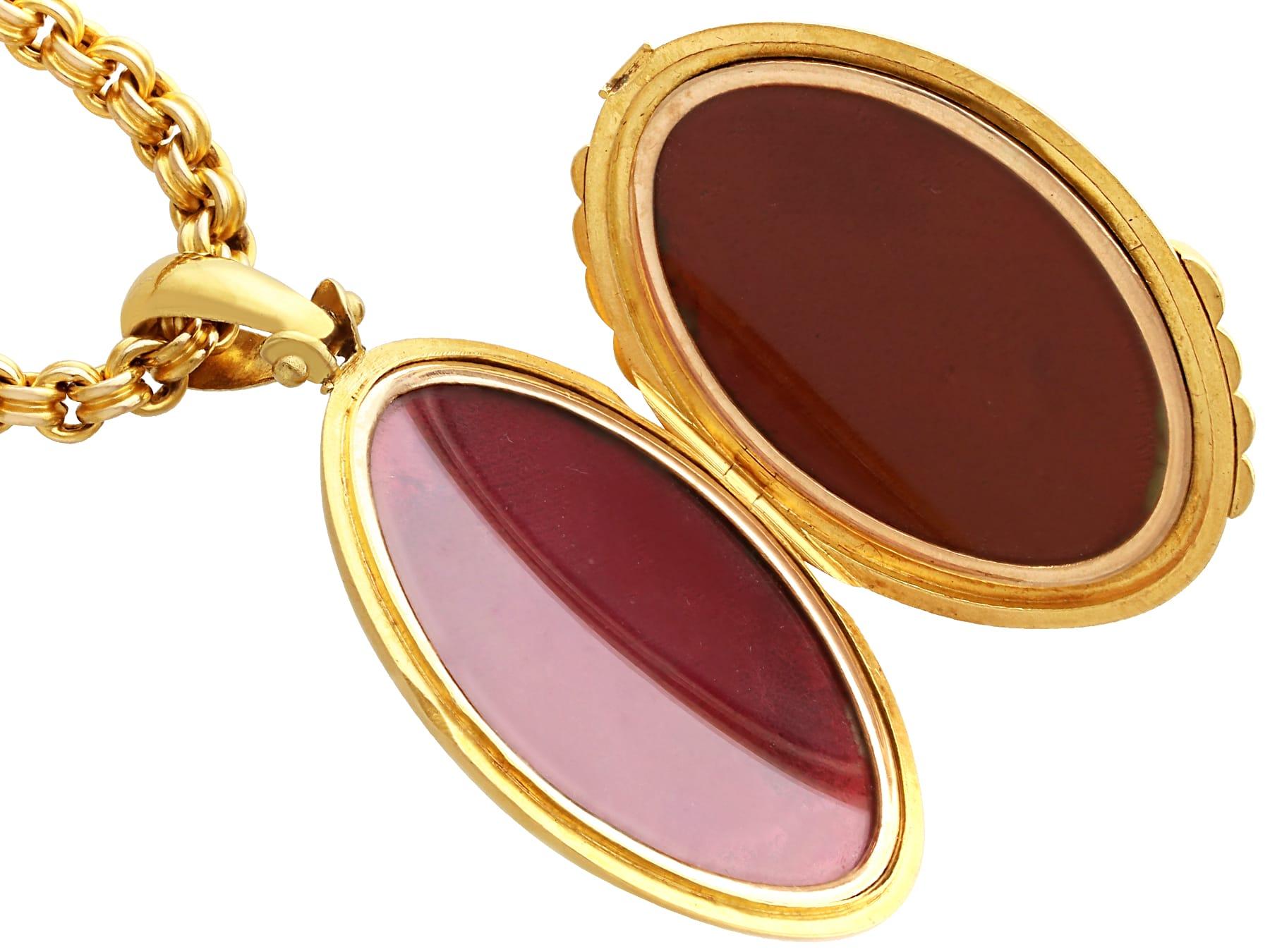 Antique Ruby and Diamond 18k Yellow Gold Locket Pendant Circa 1880 For Sale 2