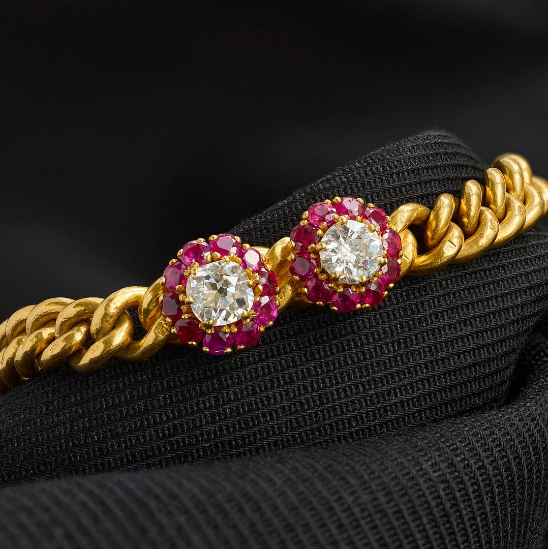 Bracelet chaîne ancienne en rubis et diamants Bon état - En vente à London, GB