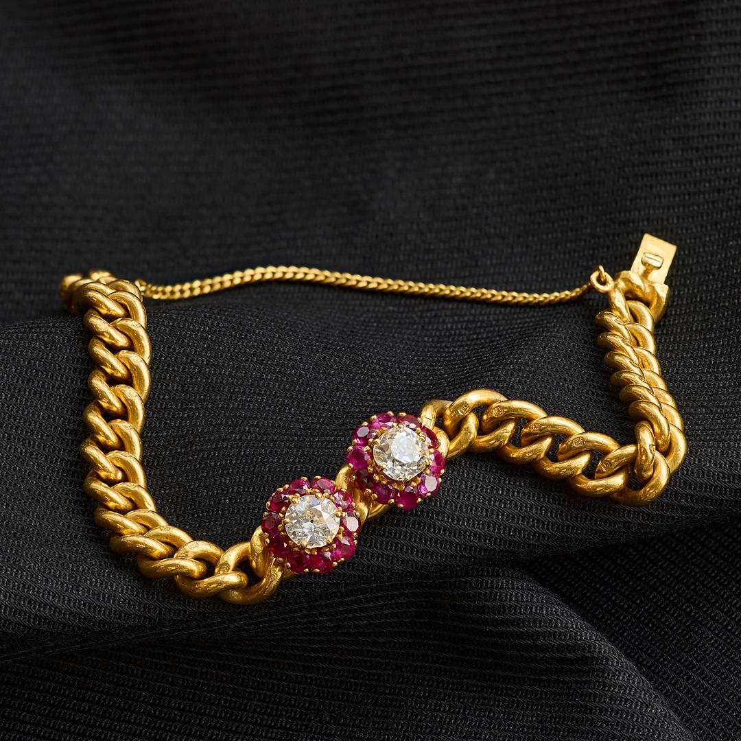 Bracelet chaîne ancienne en rubis et diamants Unisexe en vente