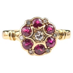 Antique Ruby and Diamond cluster ring, 18k yellow gold, Art Deco