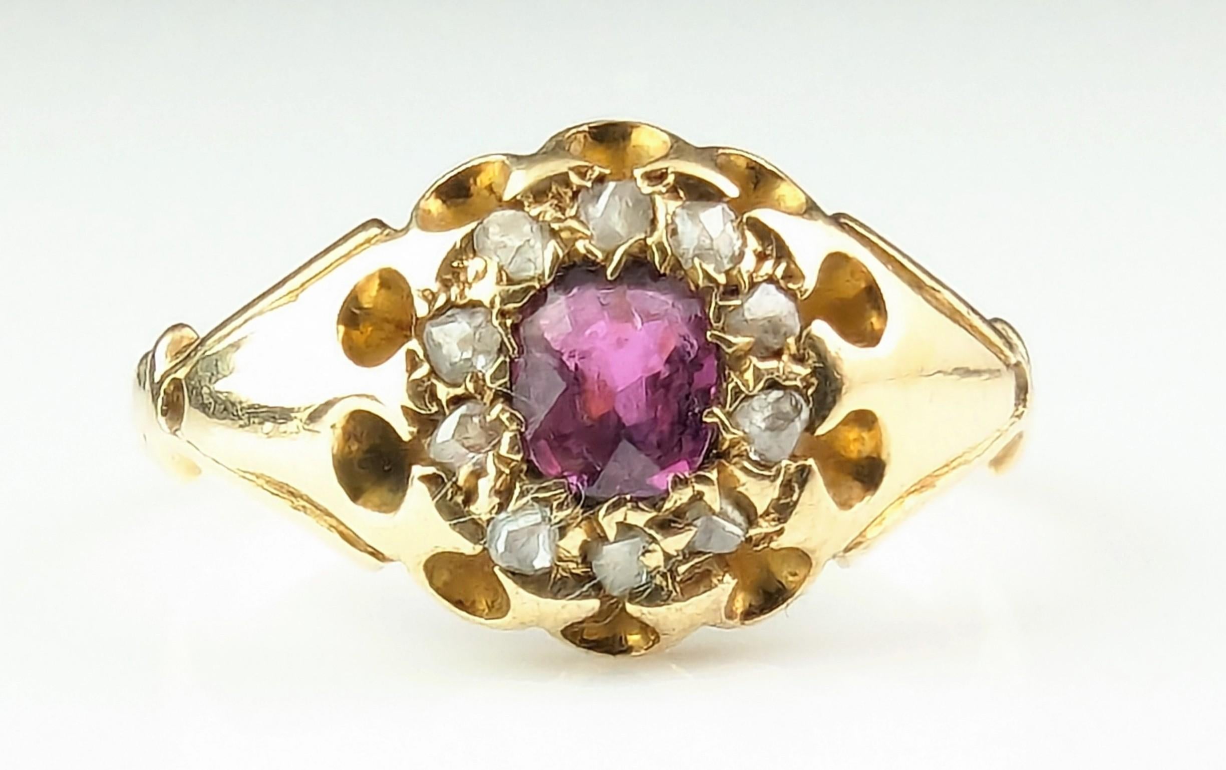 Antique Ruby and Diamond cluster ring, 18k yellow gold  For Sale 10