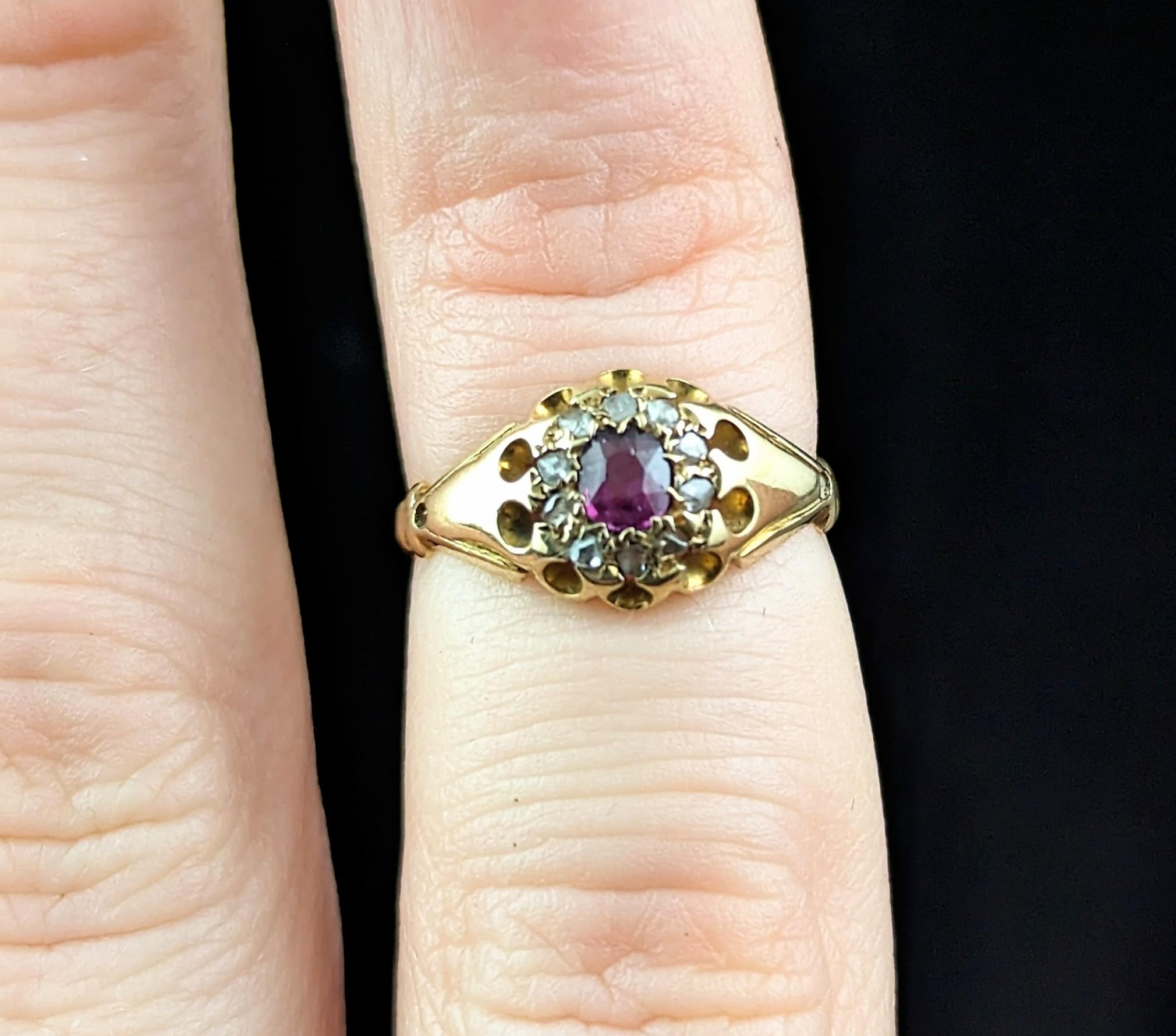 Women's Antique Ruby and Diamond cluster ring, 18k yellow gold  For Sale