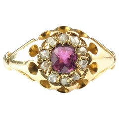 Vintage Ruby and Diamond cluster ring, 18k yellow gold 