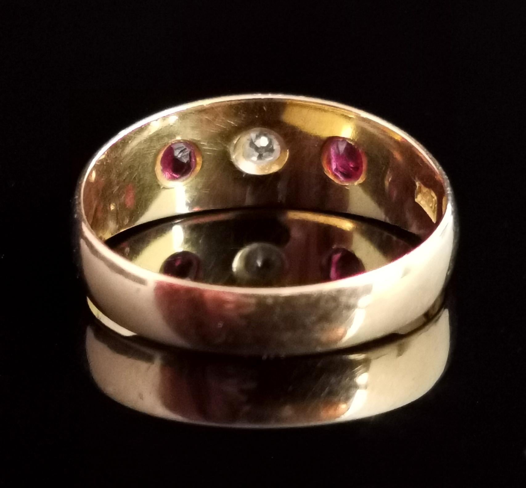 Women's or Men's Antique Ruby and Diamond Gypsy Set Ring, 18 Karat Yellow Gold, Edwardian