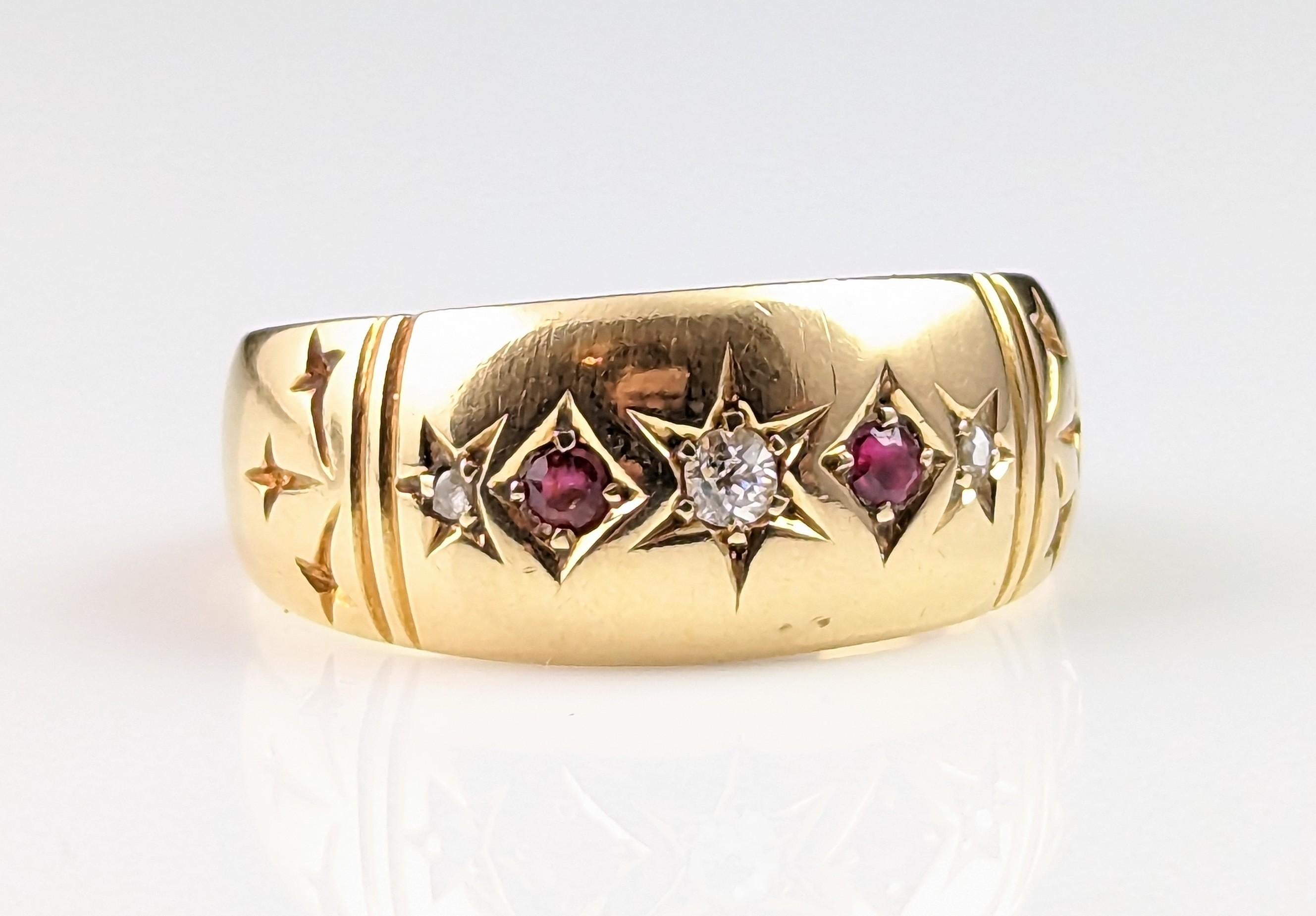 Antique Ruby and Diamond gypsy set ring, 18k gold, Stars, Edwardian  4