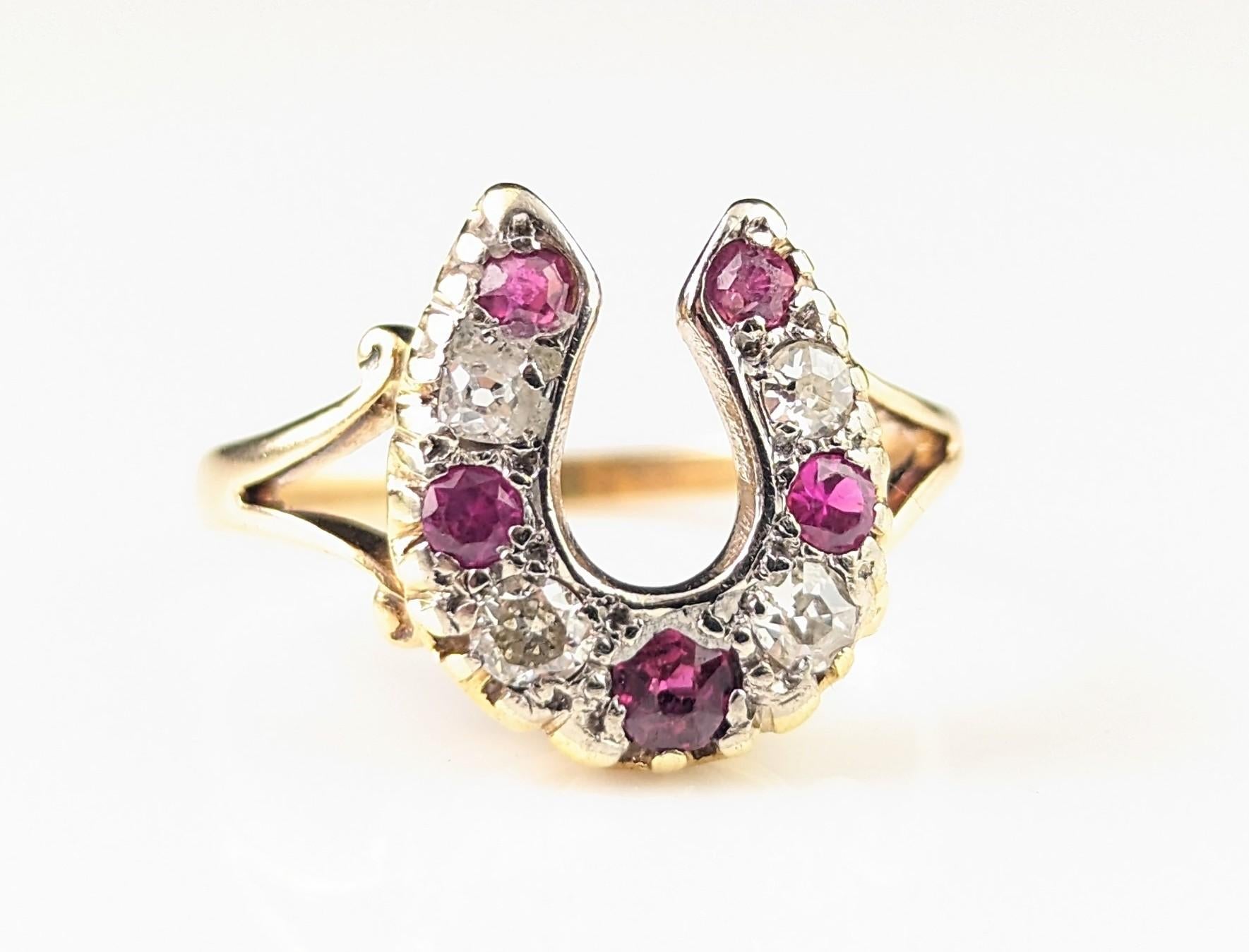 Antique Ruby and Diamond horseshoe ring, 18k yellow gold  For Sale 5