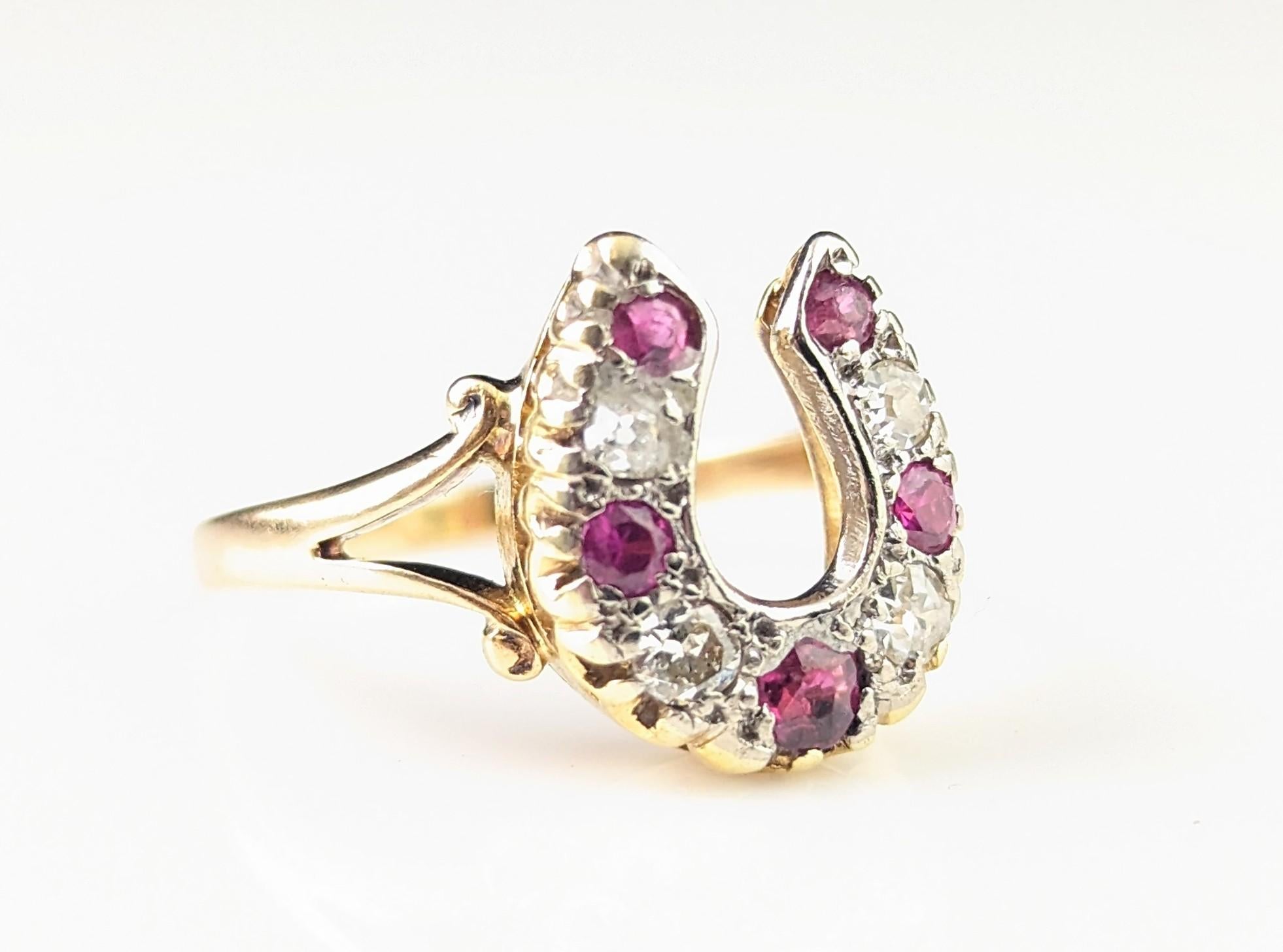 Antique Ruby and Diamond horseshoe ring, 18k yellow gold  For Sale 7