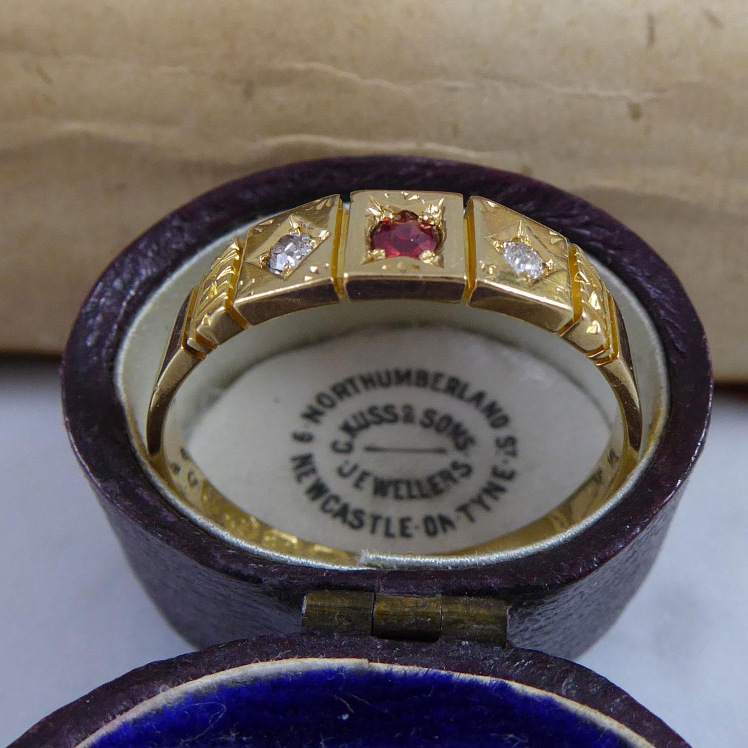 Antique Ruby and Diamond Ring, Hallmarked Birmingham, 1882 In Good Condition In Yorkshire, West Yorkshire