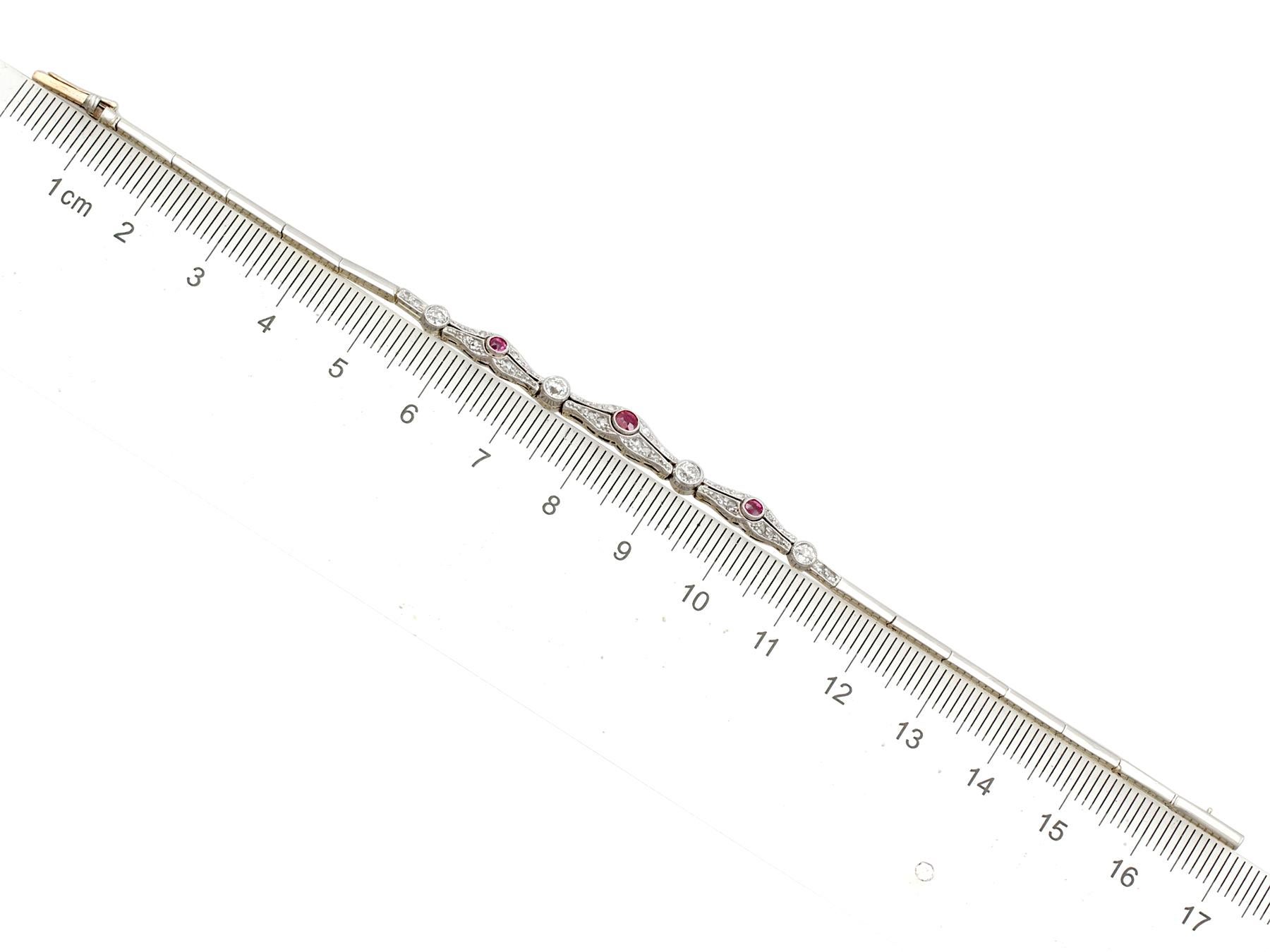 1900 Antique Ruby and Diamond Yellow Gold Bracelet In Excellent Condition In Jesmond, Newcastle Upon Tyne