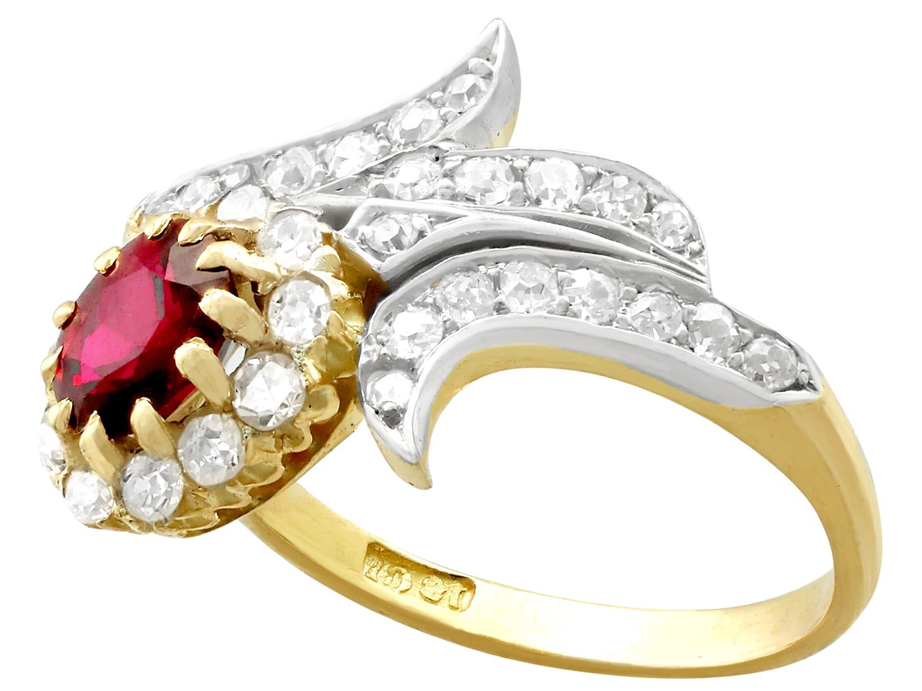 Antiker Twist-Ring aus Gelbgold mit Rubin und Diamant im Zustand „Hervorragend“ im Angebot in Jesmond, Newcastle Upon Tyne