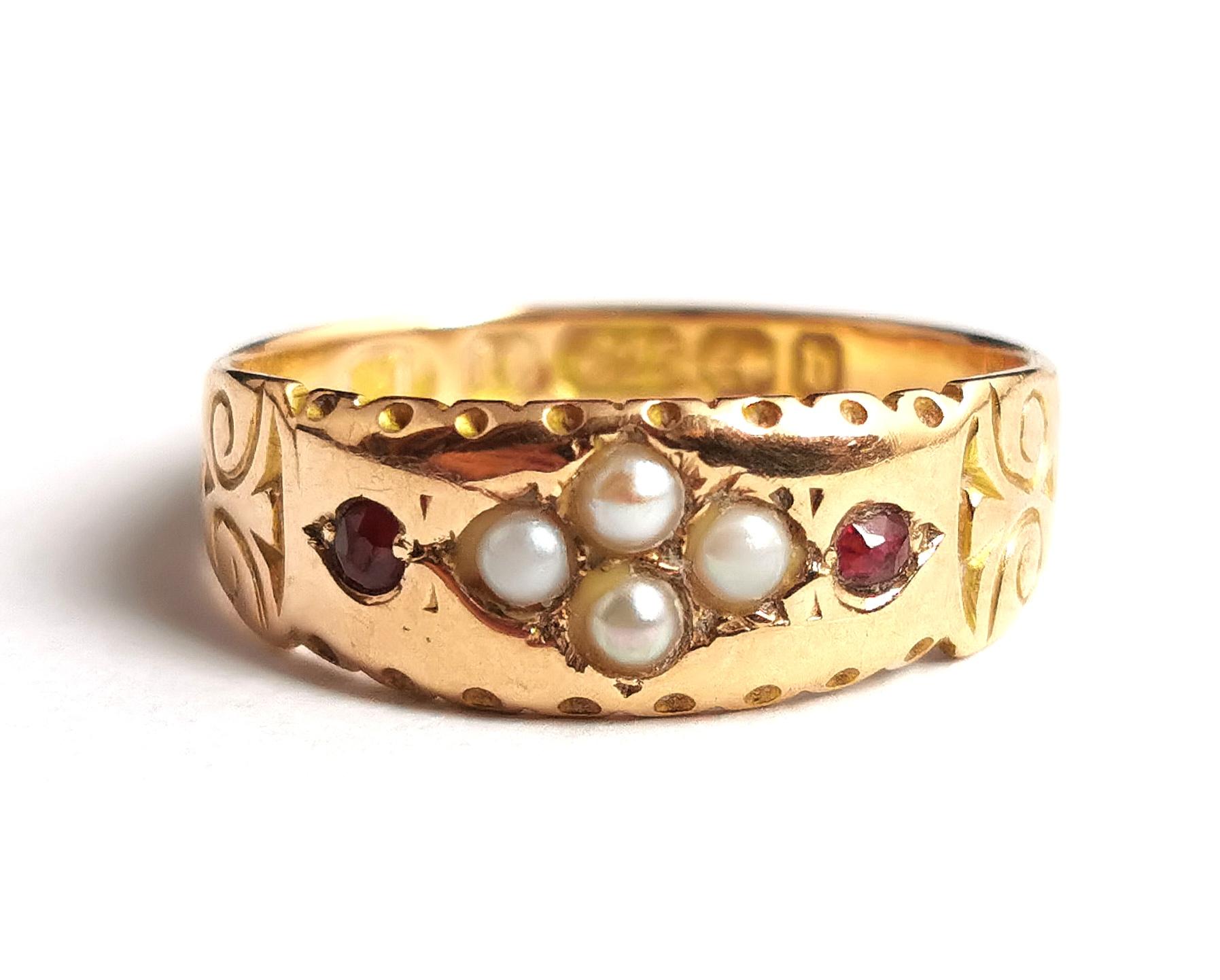 Antique Ruby and pearl ring, 15k yellow gold, Victorian  10