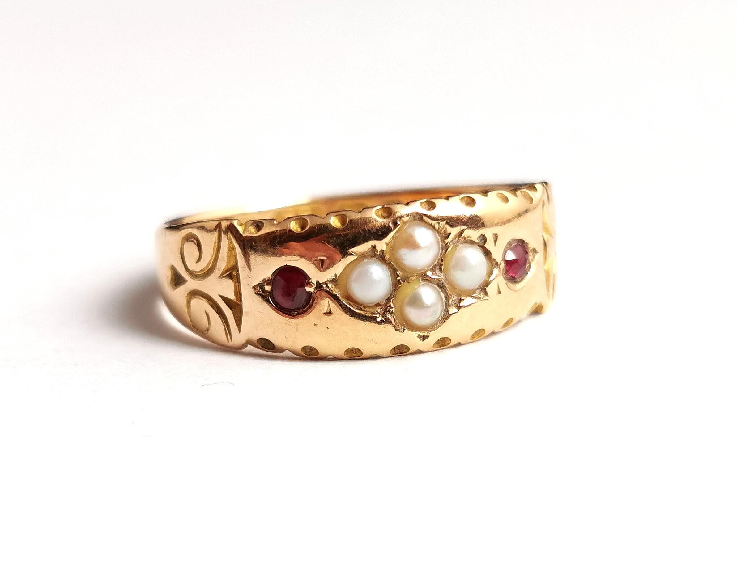 Antique Ruby and pearl ring, 15k yellow gold, Victorian  12