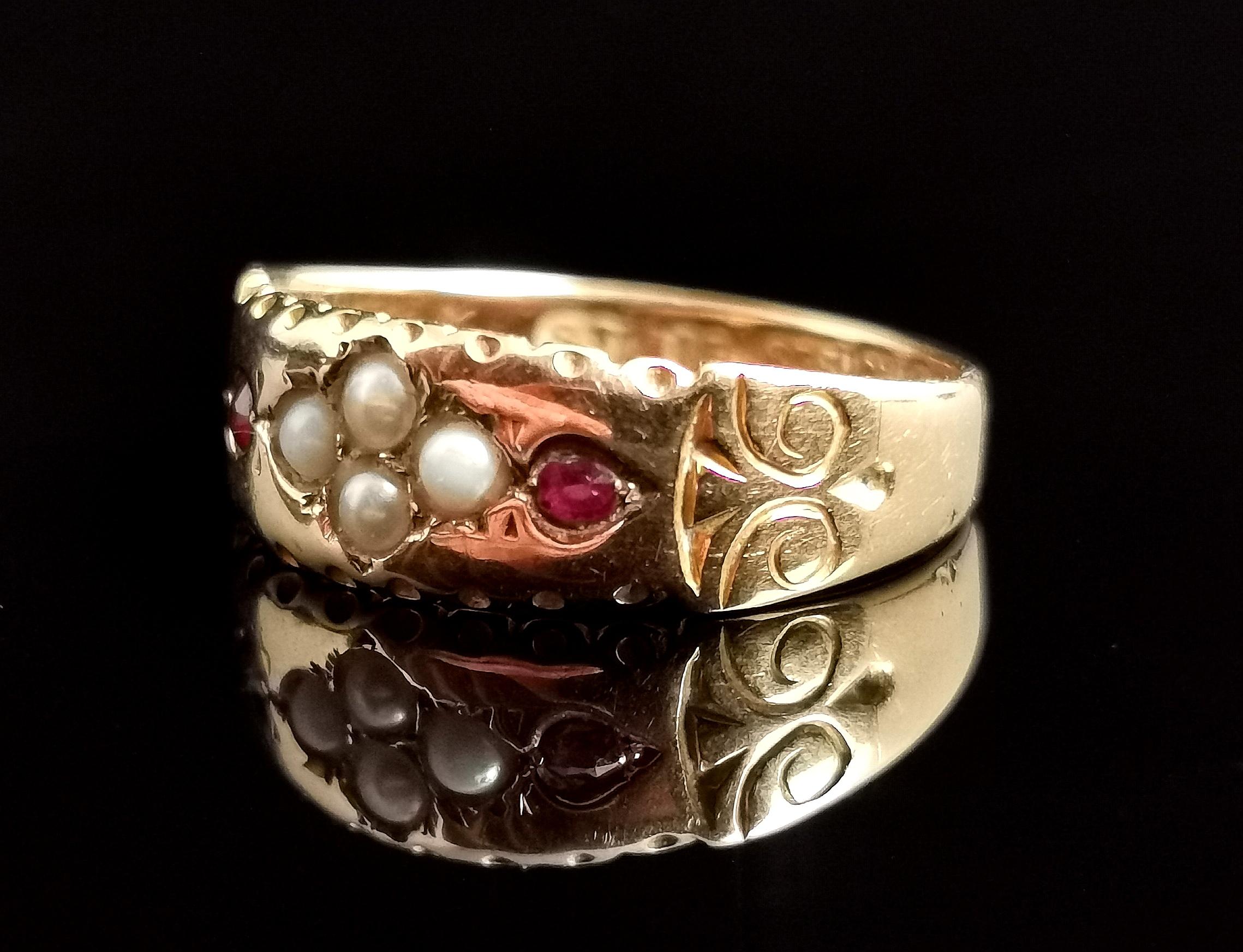 Antique Ruby and pearl ring, 15k yellow gold, Victorian  1