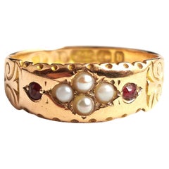 Antique Ruby and pearl ring, 15k yellow gold, Victorian 