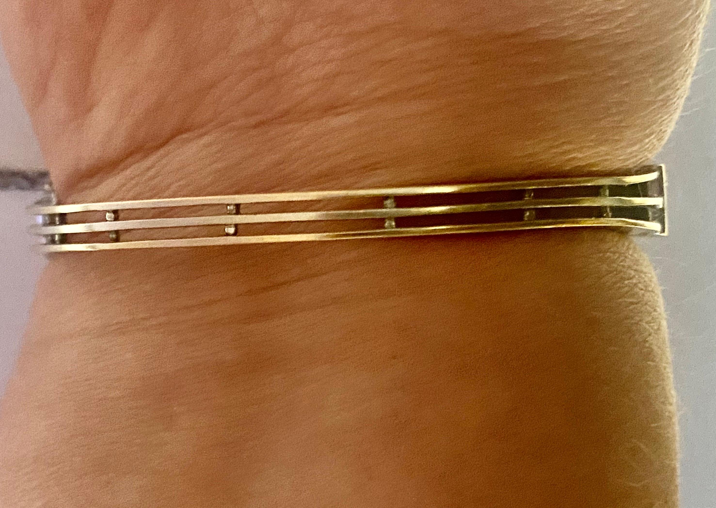 Bracelet jonc antique à charnières en or 18 carats avec rubis et diamants, c. 1900 en vente 7