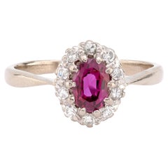 Bague grappe ancienne en or blanc 18 carats avec rubis et diamants