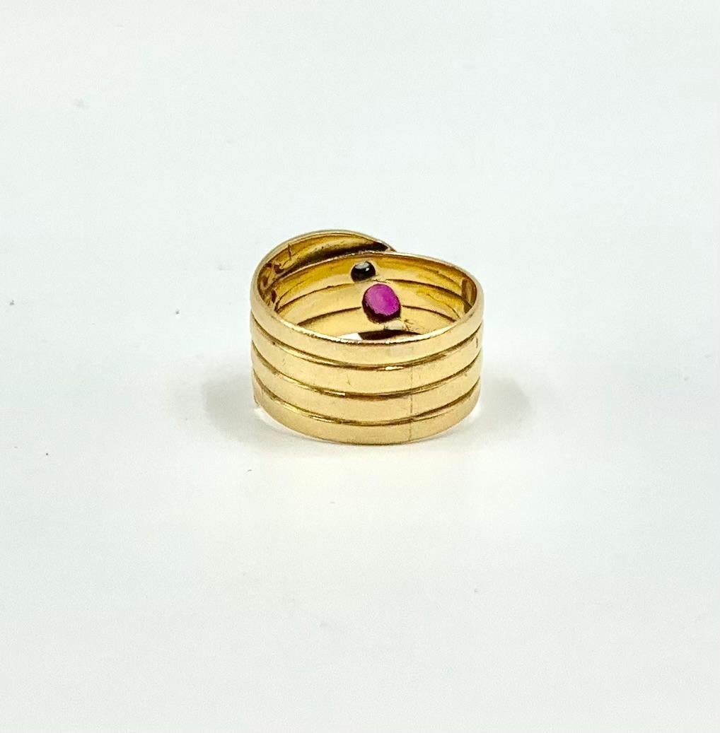 Antique Ruby Diamond 18K Yellow Gold Coiled Snake Ring, Early 20th Century For Sale 2