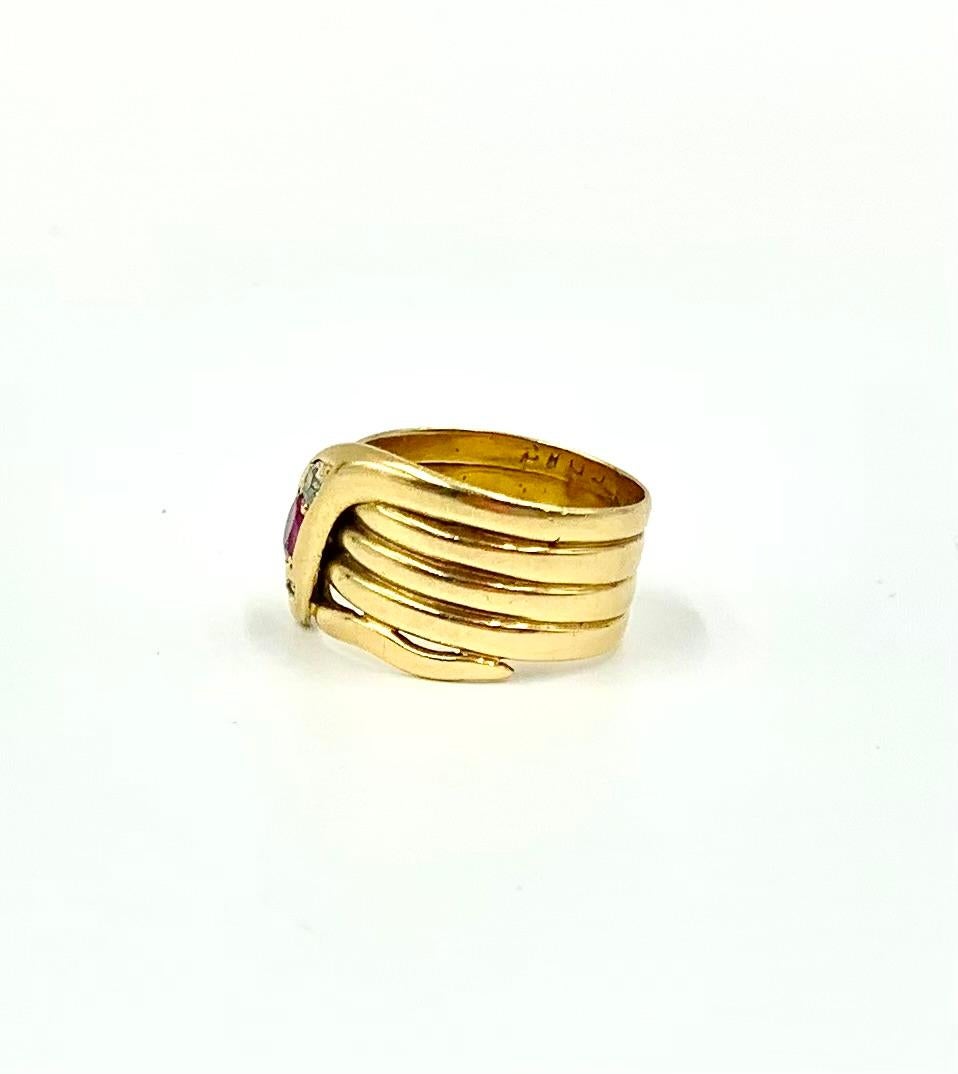 Antique Ruby Diamond 18K Yellow Gold Coiled Snake Ring, Early 20th Century For Sale 3