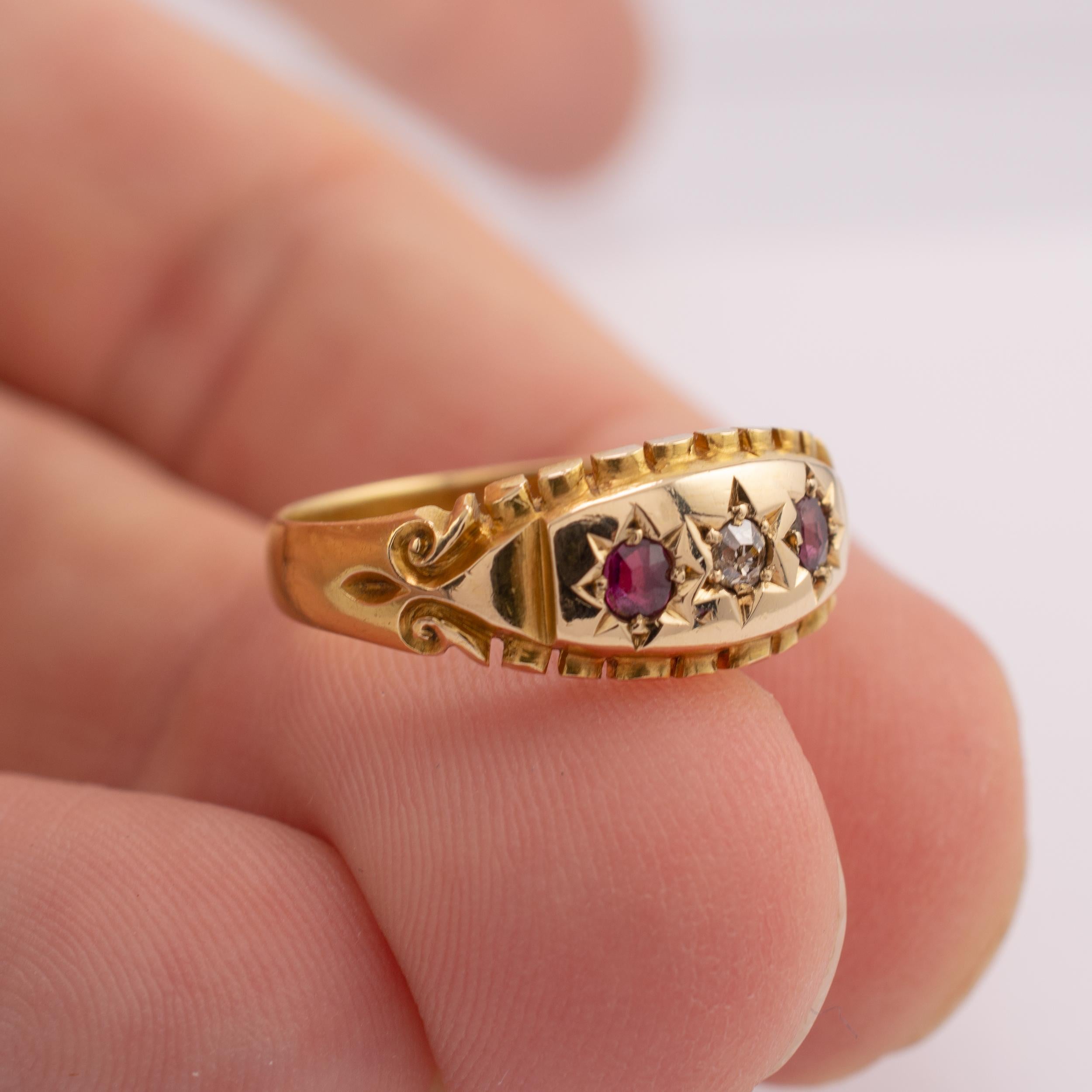 Antique Ruby Diamond Gypsy Ring 18 Karat Gold Hallmarked Chester, 1900 3
