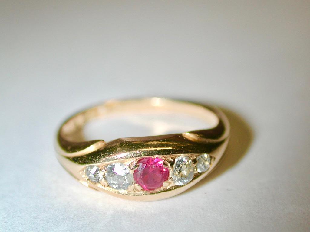 Mixed Cut Antique Ruby & Diamond Ring in 18ct Gold, 1906, Birmingham, Deakin & Francis