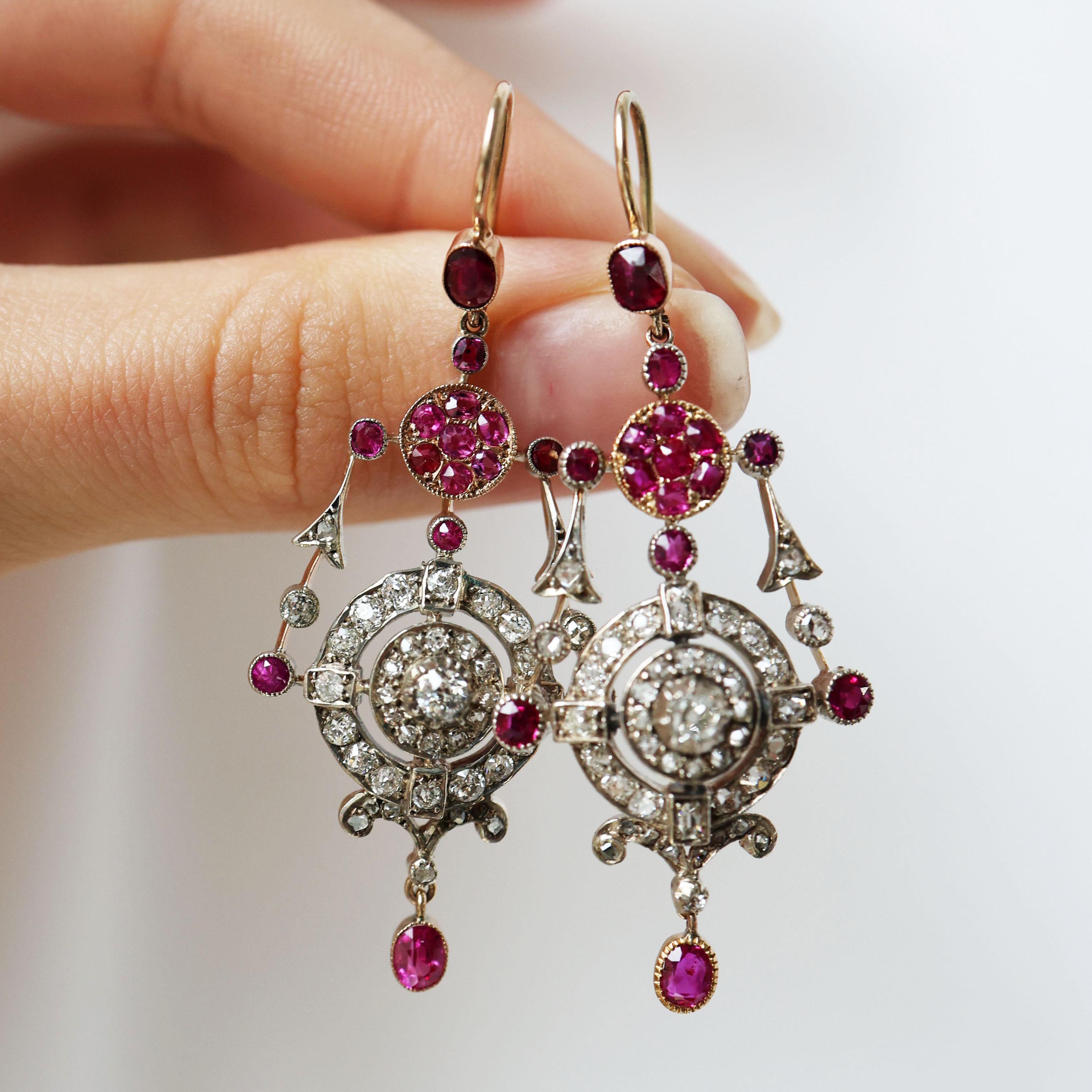 Antike Rubin-, Diamant-, Silber- und Gold-Tropfen-Ohrringe, um 1880 im Angebot 1