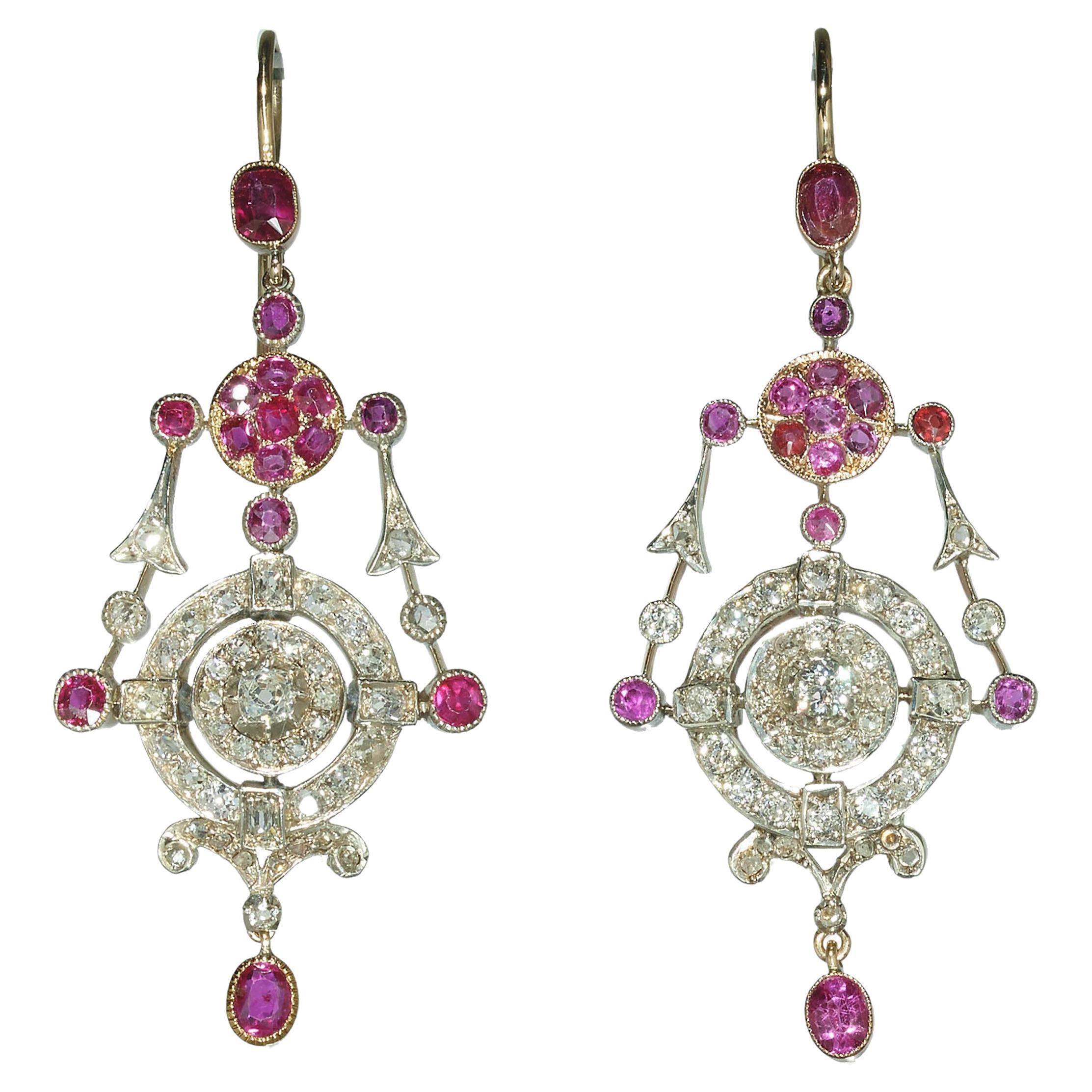 Pendientes antiguos de rubí, diamante, plata y oro, circa 1880