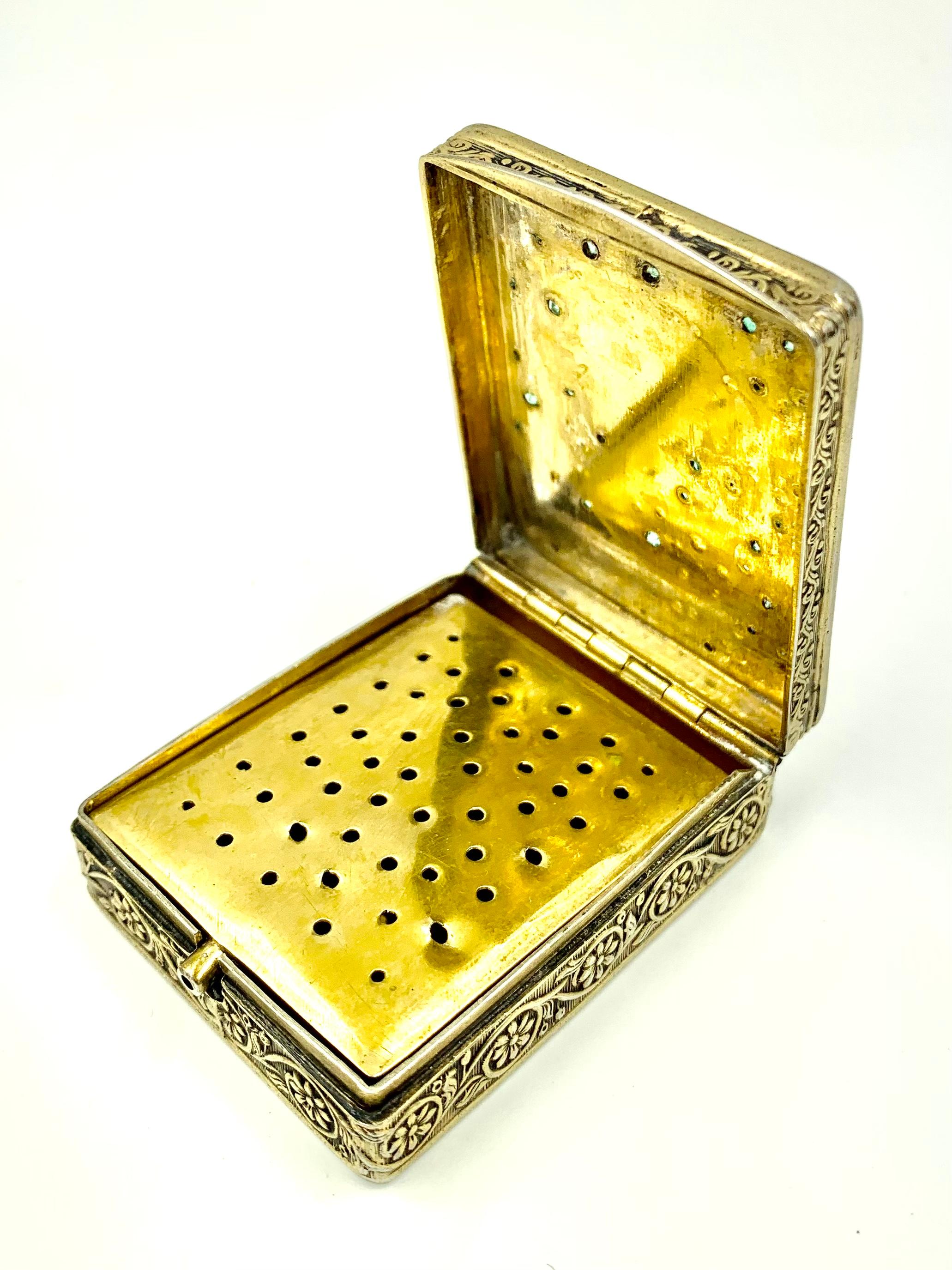 Antike Reise-Vinaigrette-Schachtel mit Rubin, Smaragd, Saphir, Vermeil, Silber, Aromatherapy für Damen oder Herren