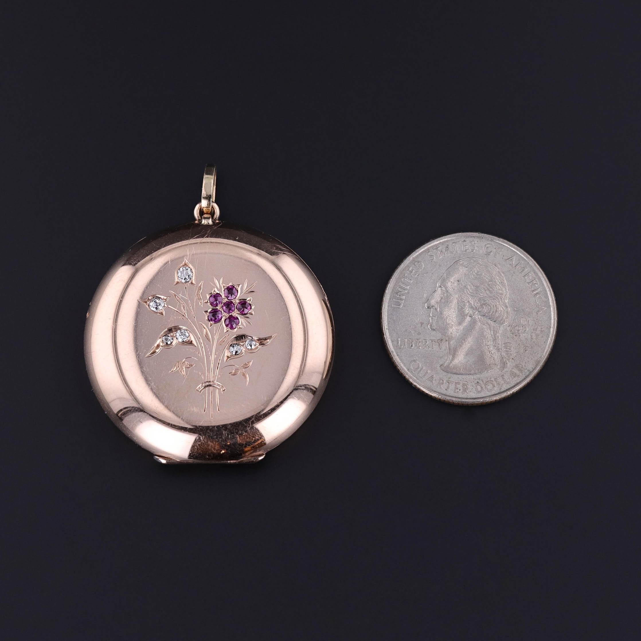 Édouardien Médaillon ancien à fleurs en or rose 14 carats en vente