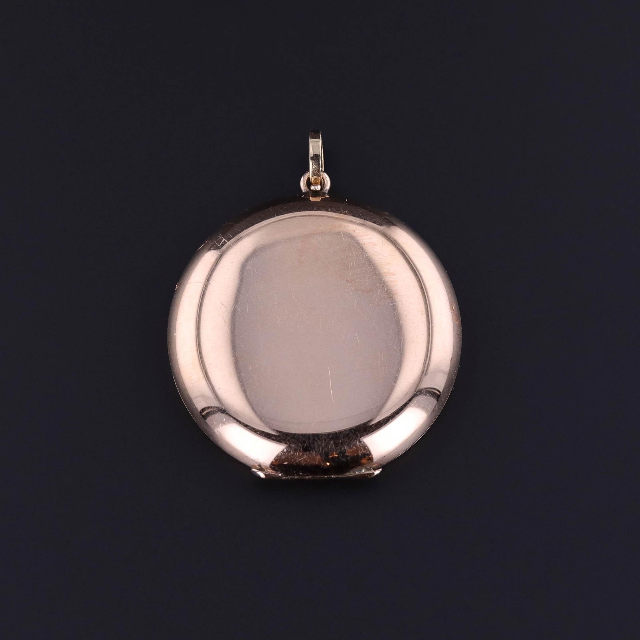 Taille ronde Médaillon ancien à fleurs en or rose 14 carats en vente