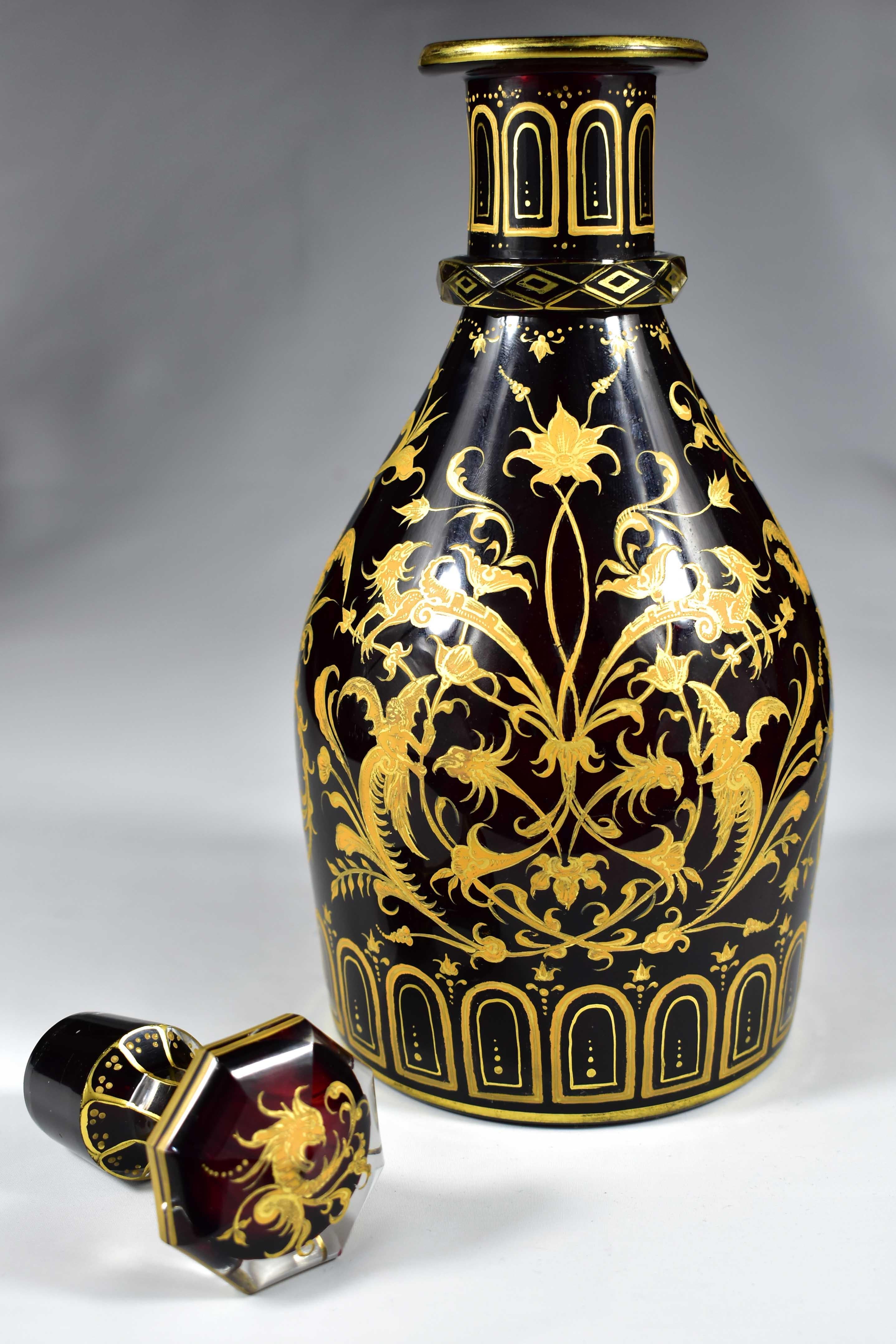 Antiguo Decantador de Vidrio Rubí - Pintado Dorado Siglo XIX en venta 12