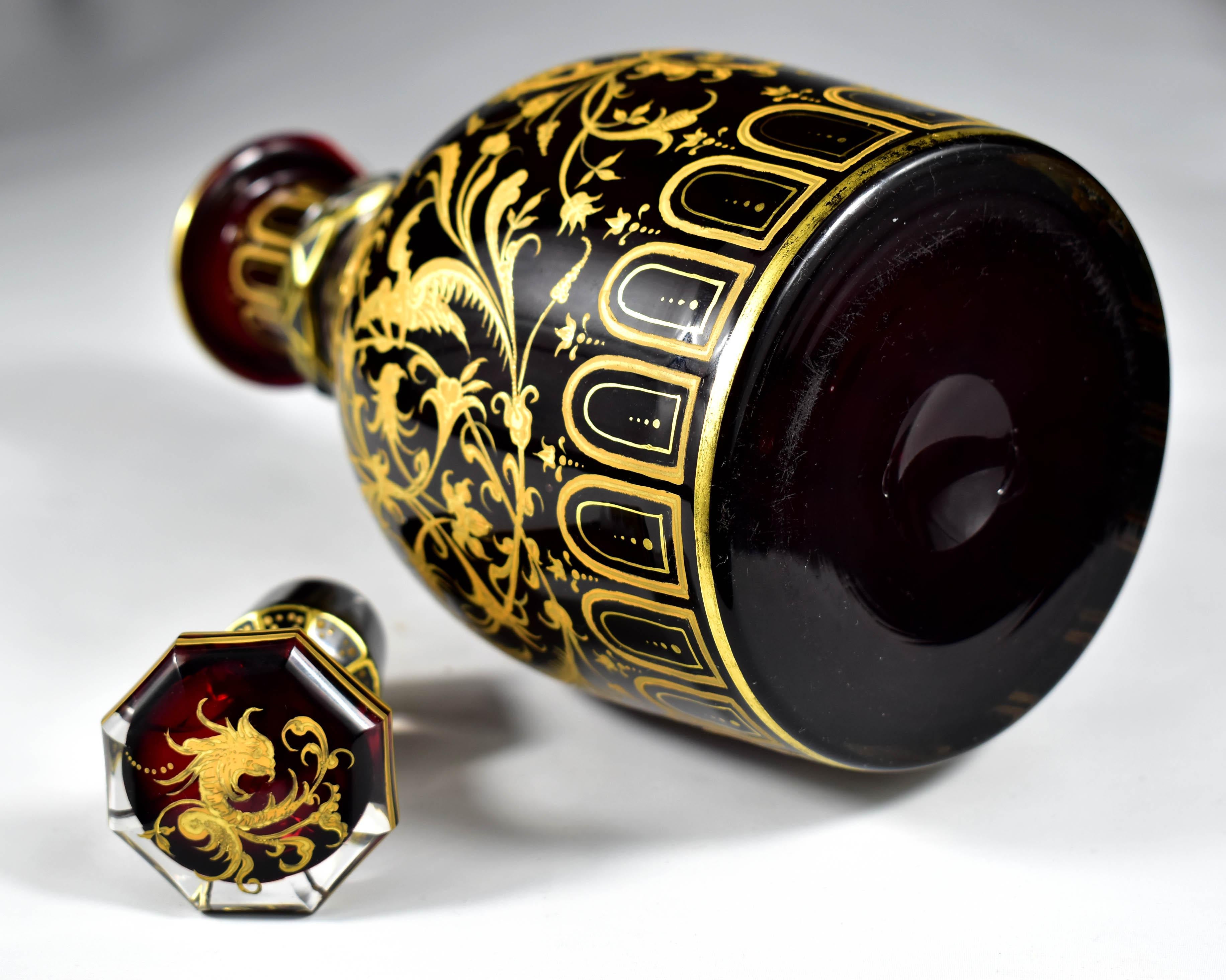 Antiguo Decantador de Vidrio Rubí - Pintado Dorado Siglo XIX en venta 13